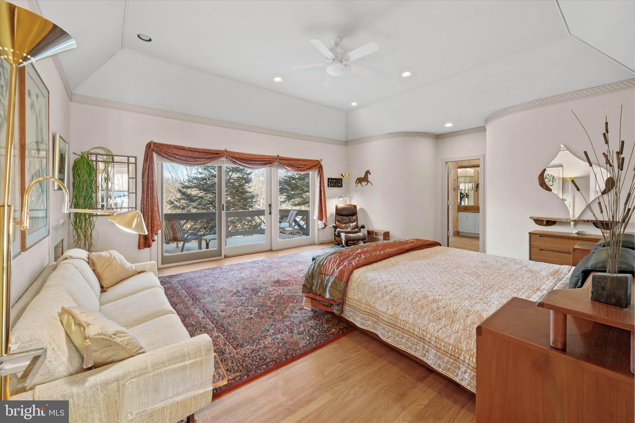 WILLIAMHURST - Residential