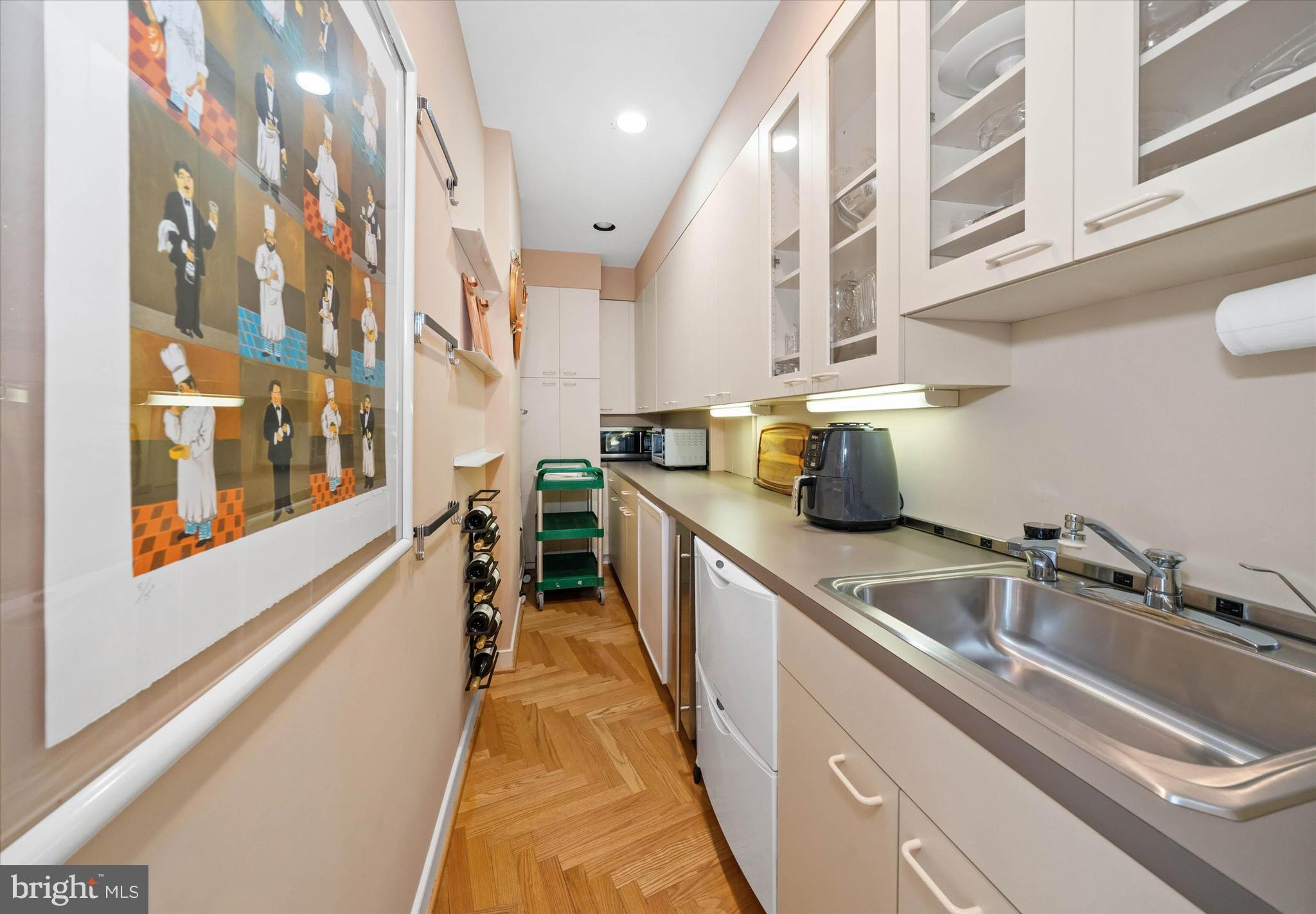 WILLIAMHURST - Residential