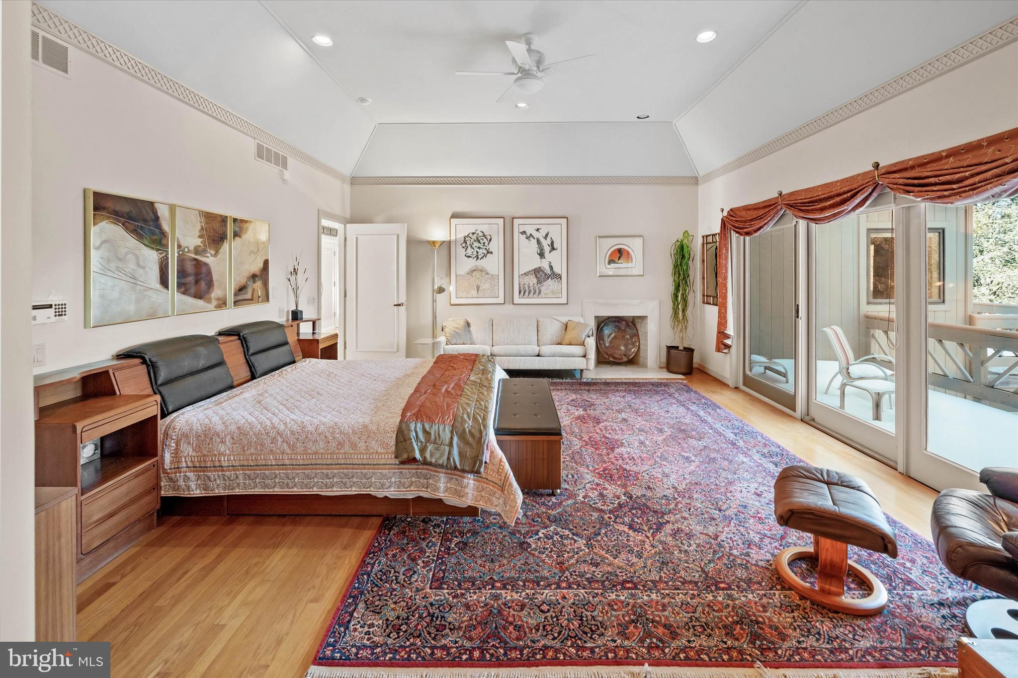 WILLIAMHURST - Residential