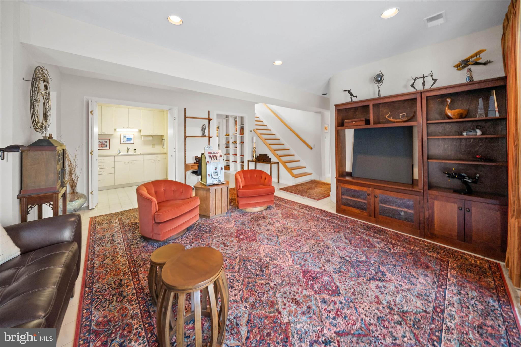 WILLIAMHURST - Residential