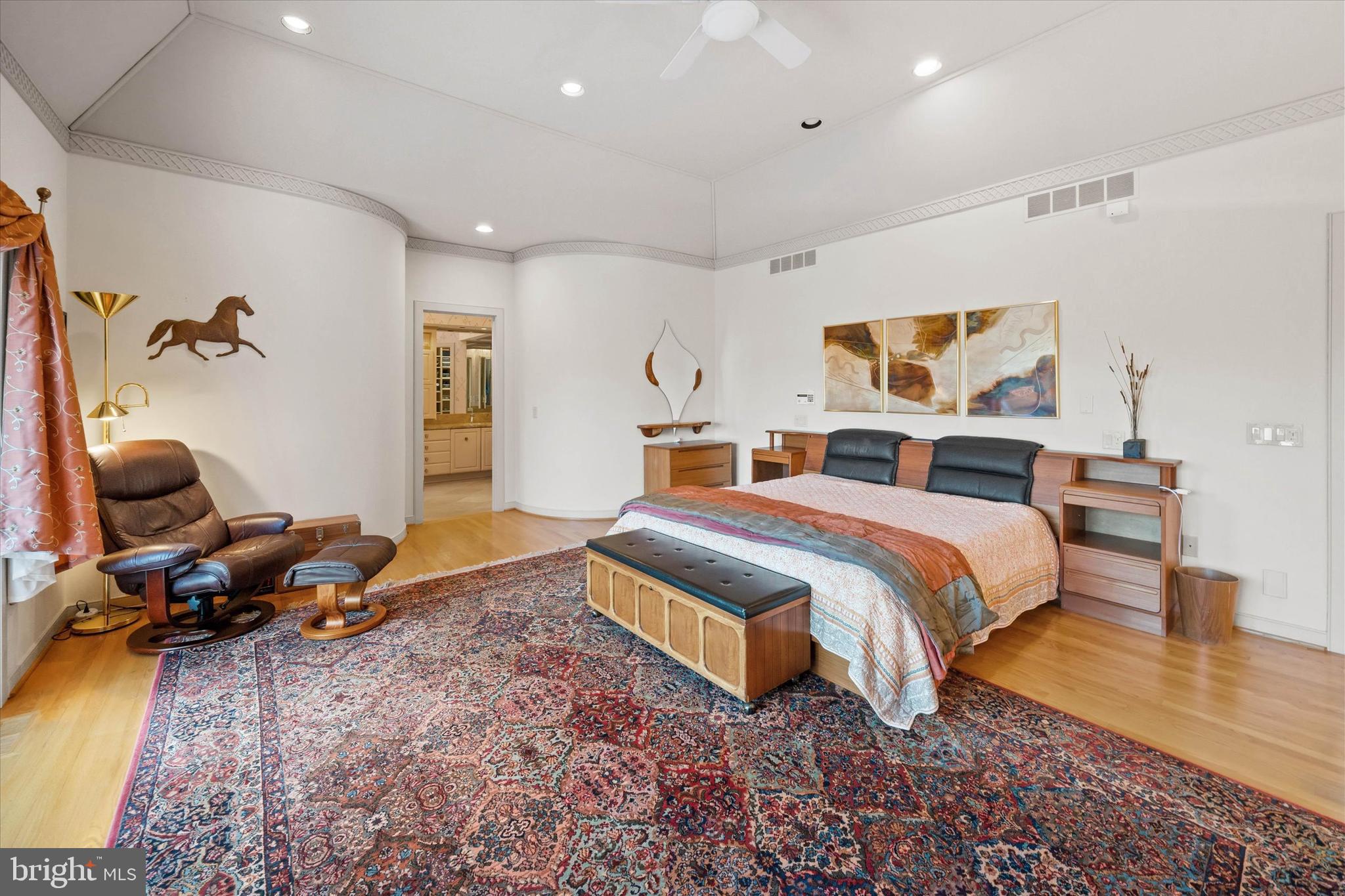 WILLIAMHURST - Residential