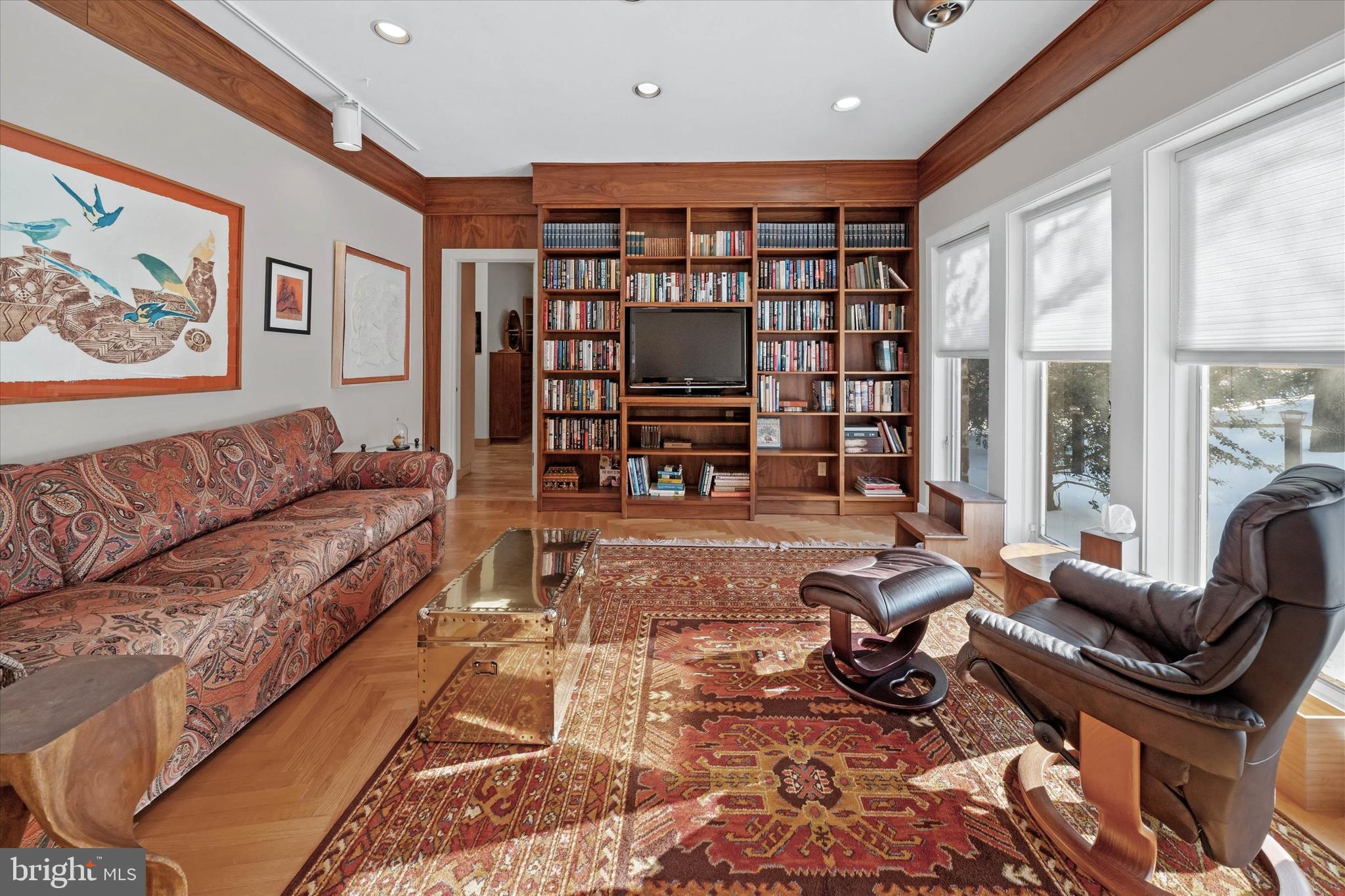 WILLIAMHURST - Residential