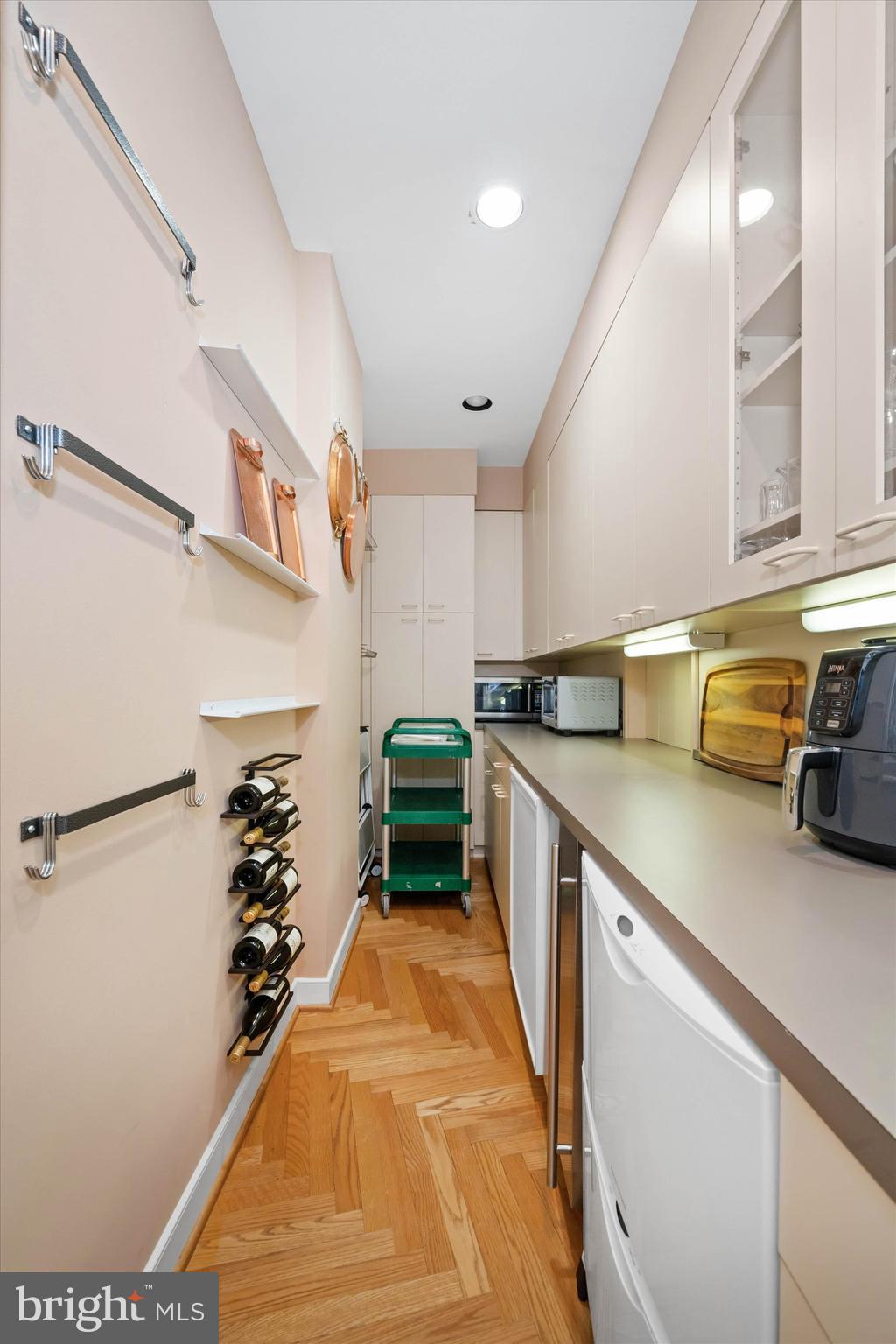 WILLIAMHURST - Residential