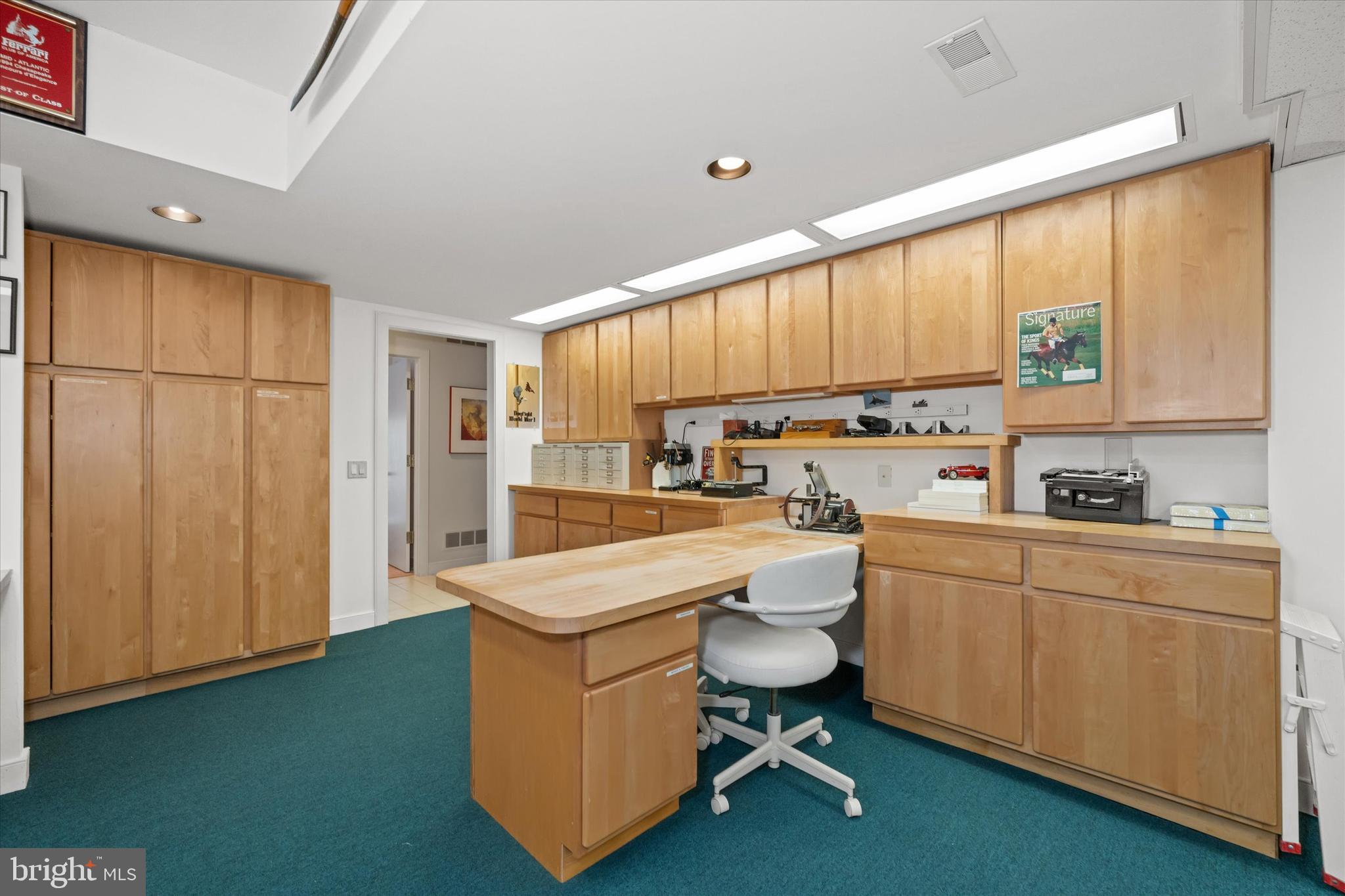 WILLIAMHURST - Residential