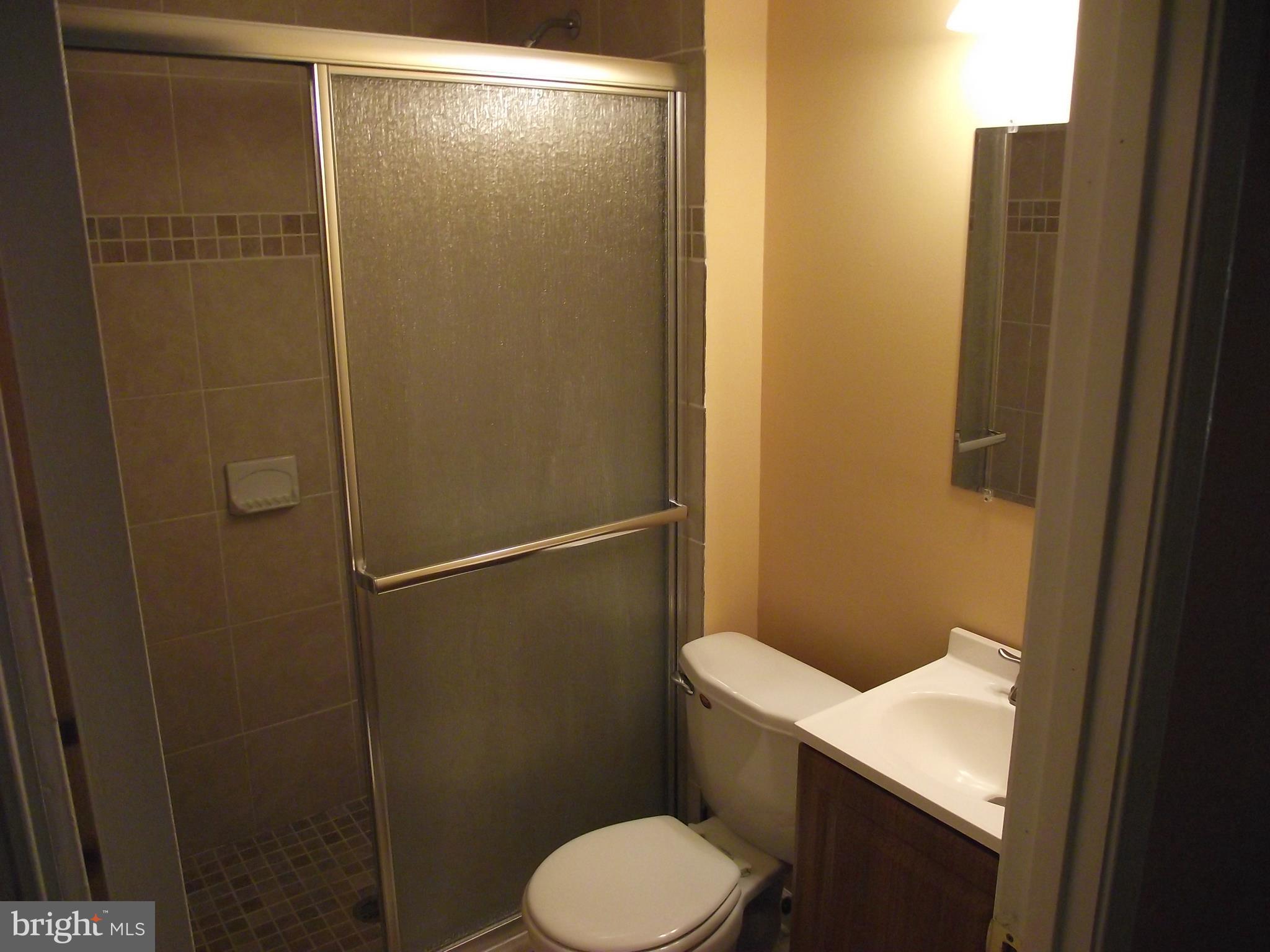 AMBERLEIGH - Residential Lease