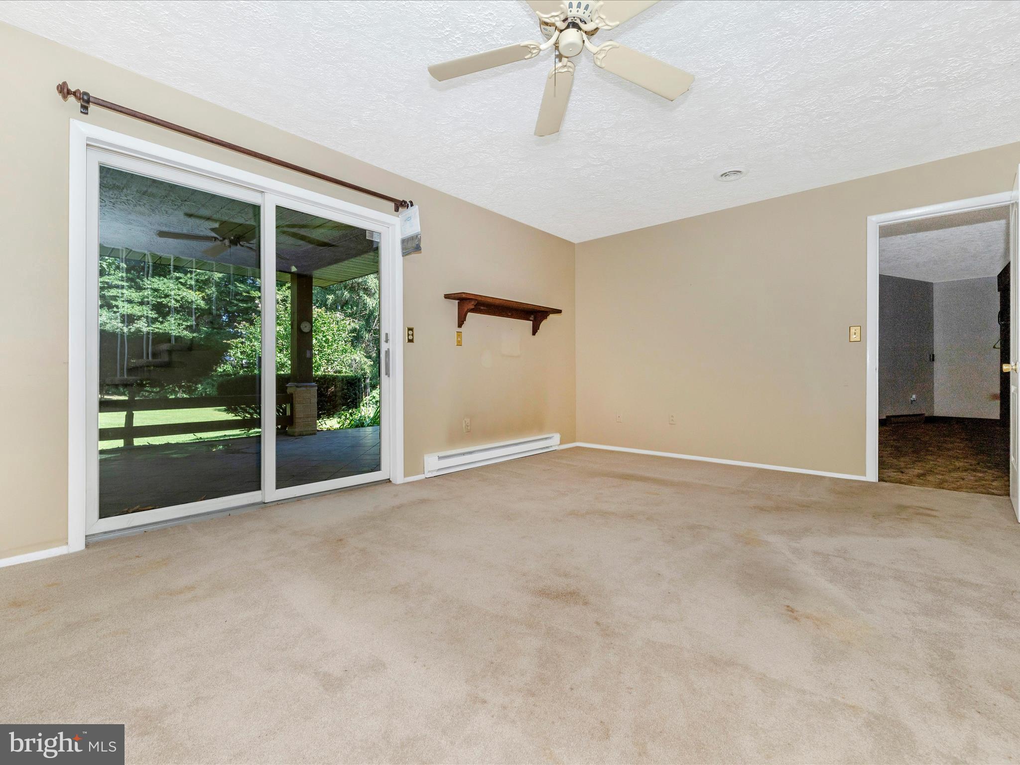 JEFFERSON OAKS - Residential