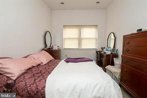 FAIRMOUNT - Residential Income