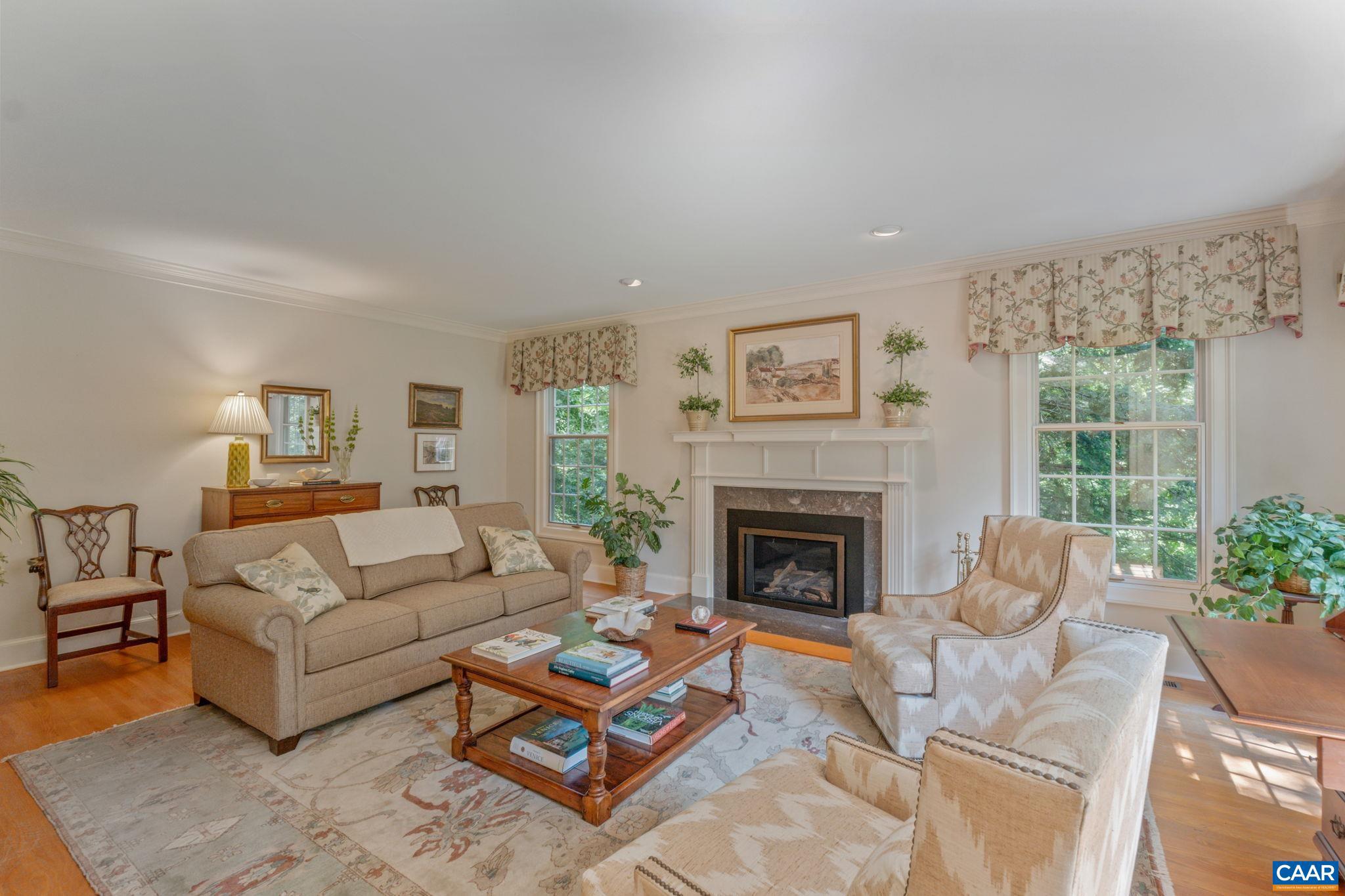 SPRING HILL - Residential