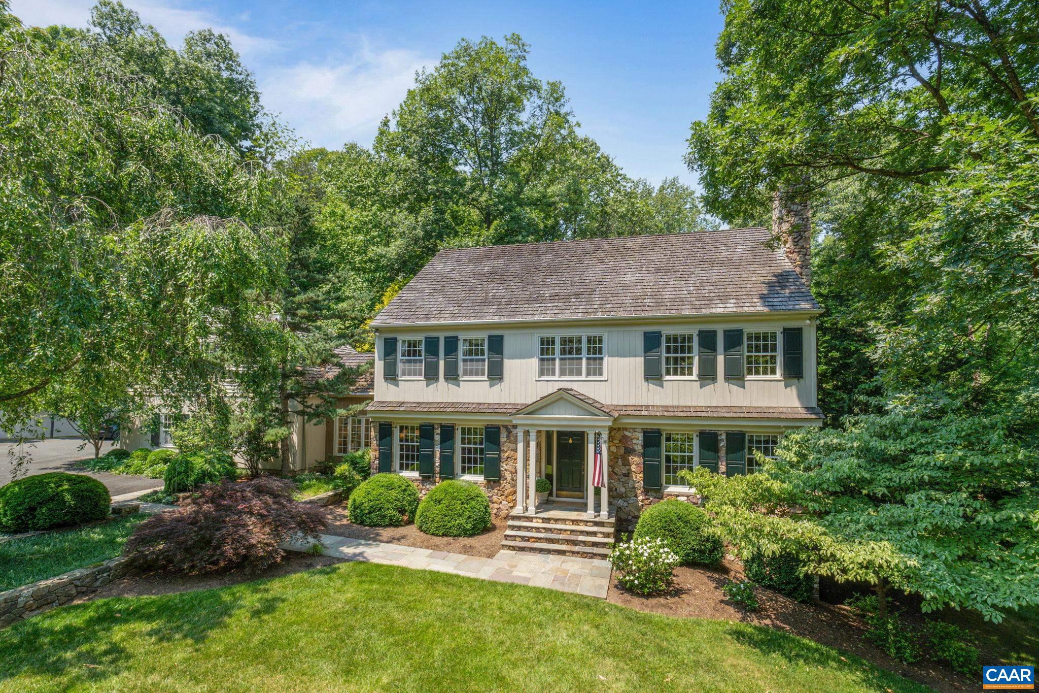 SPRING HILL - Residential