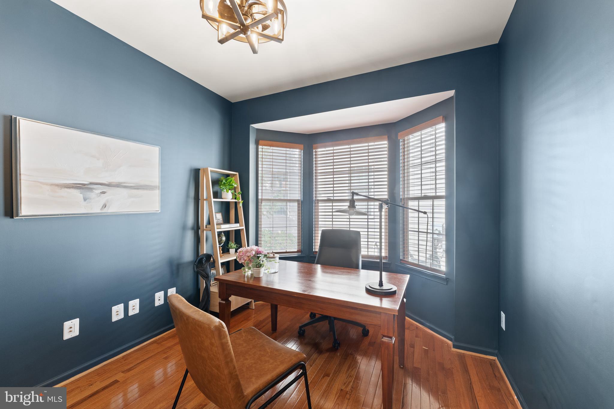 BELMONT COUNTRY CLUB - Residential