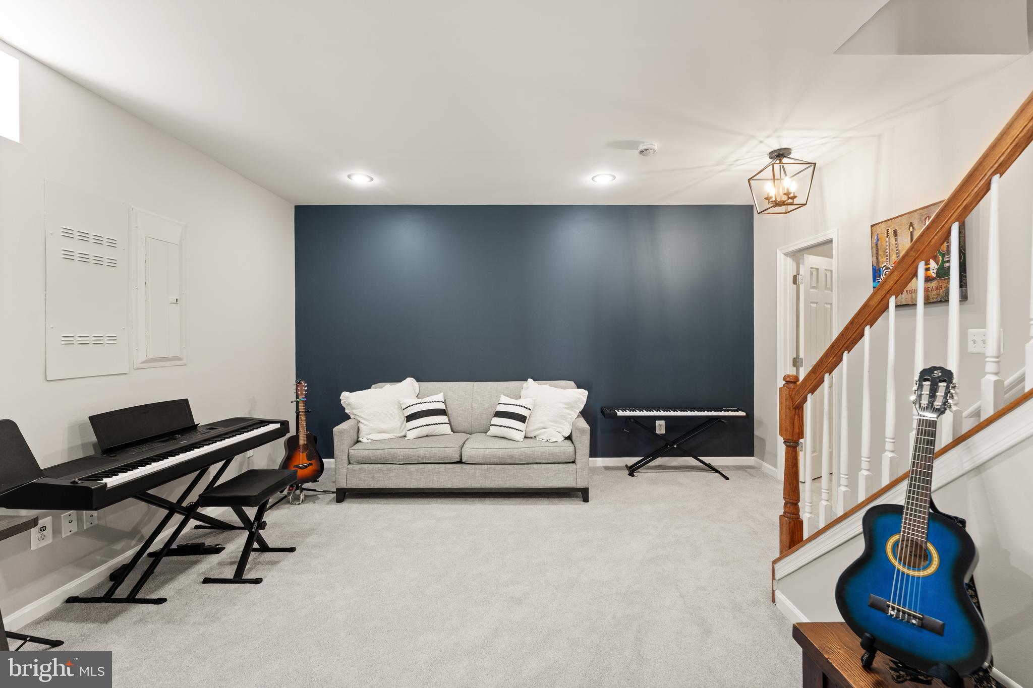 BELMONT COUNTRY CLUB - Residential