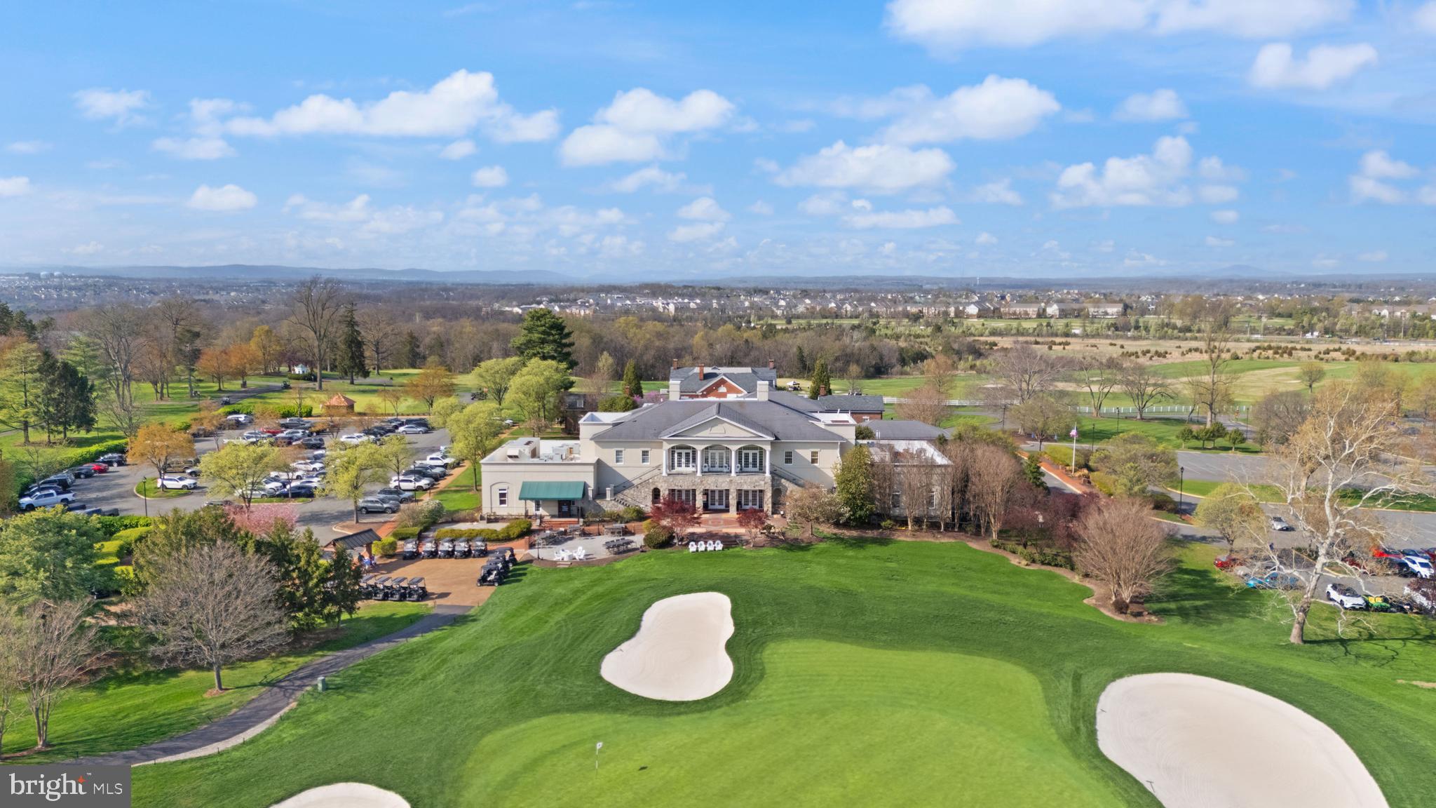 BELMONT COUNTRY CLUB - Residential