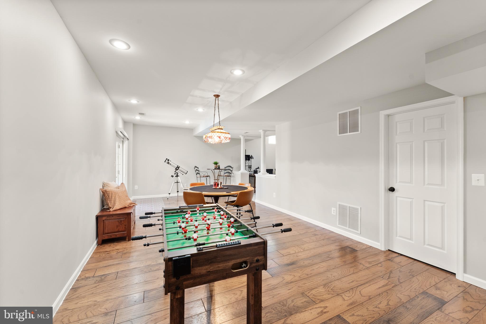 BELMONT COUNTRY CLUB - Residential