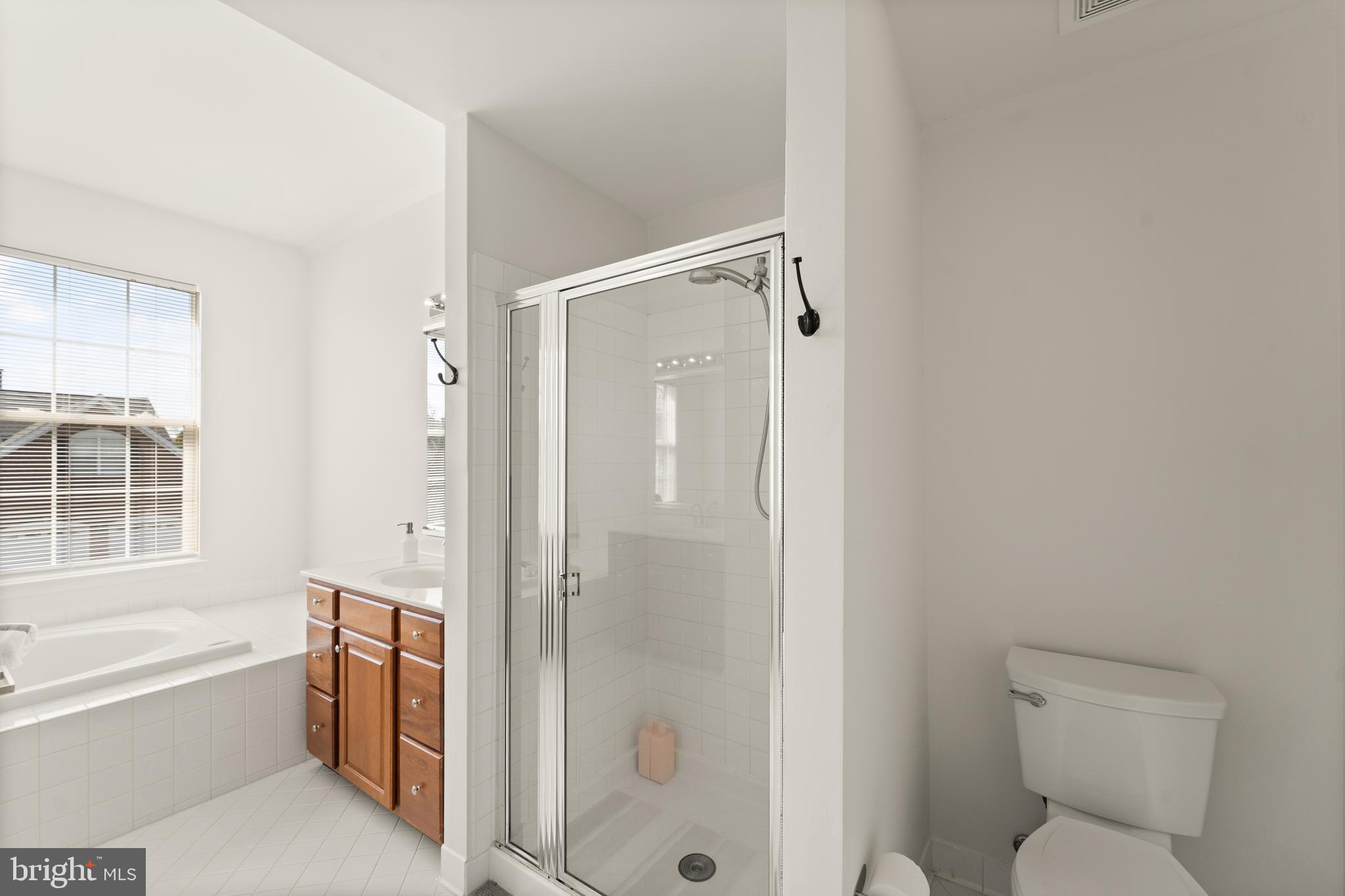 BELMONT COUNTRY CLUB - Residential