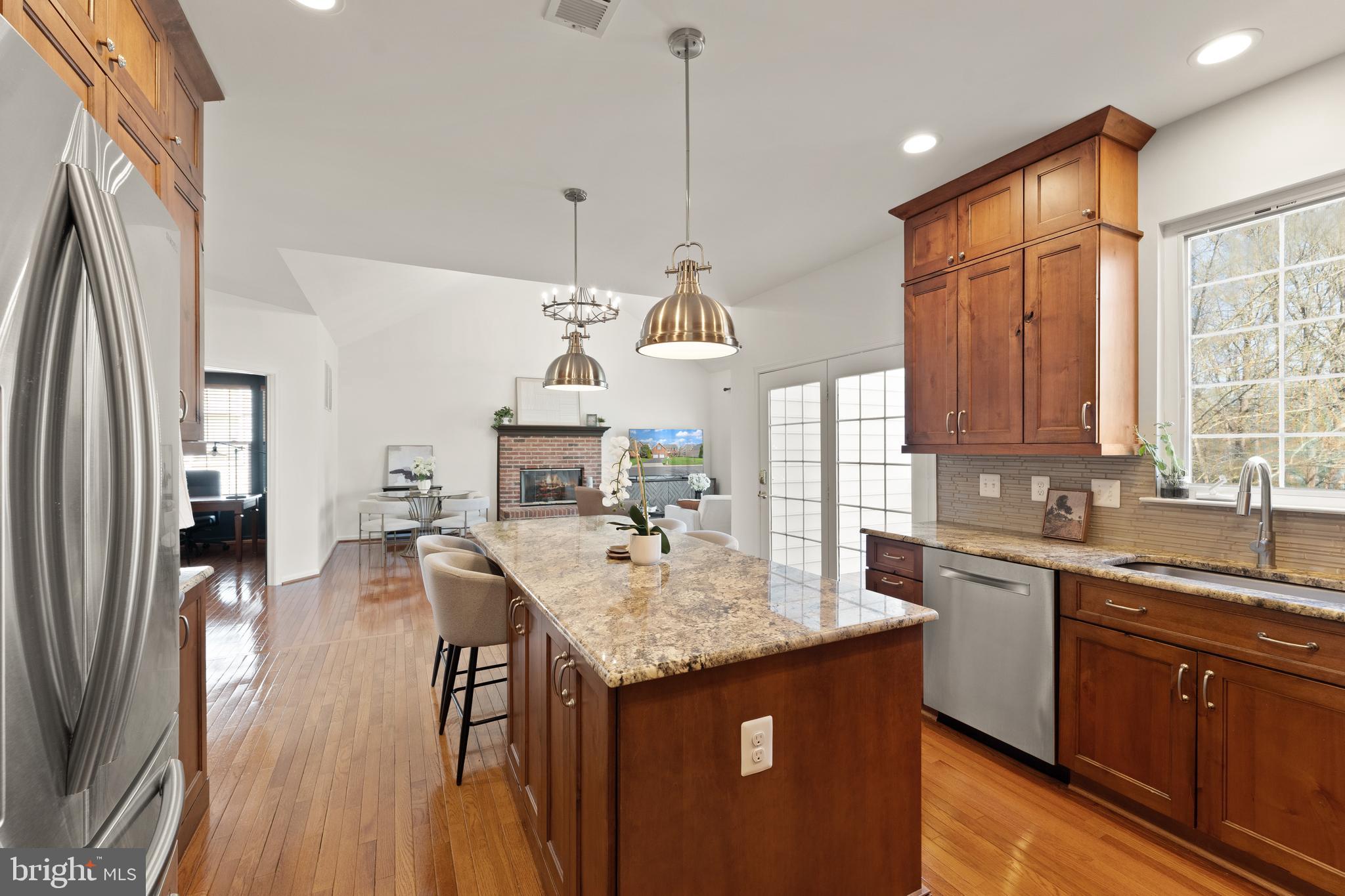 BELMONT COUNTRY CLUB - Residential