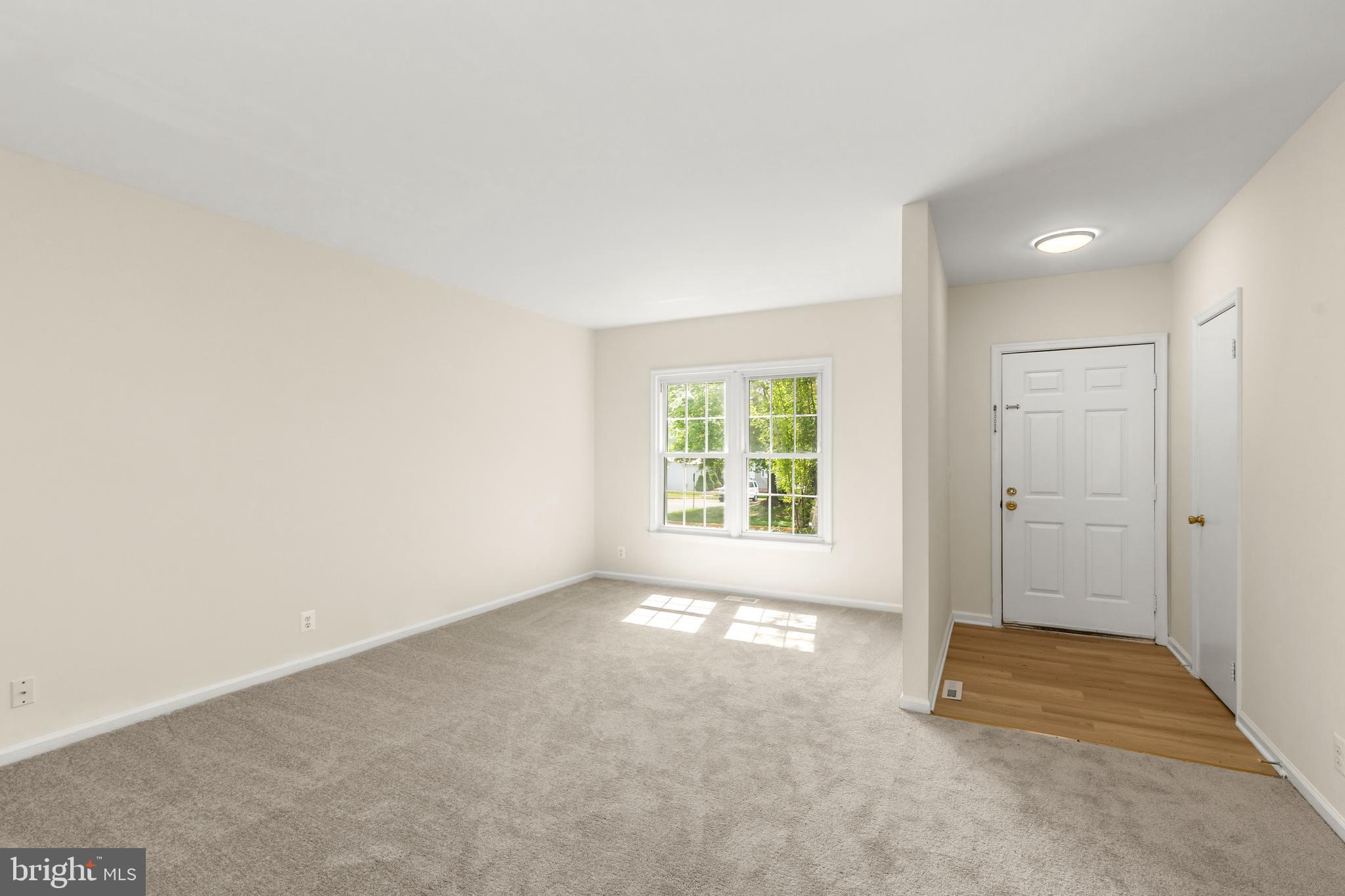 OAK SPRINGS - Residential