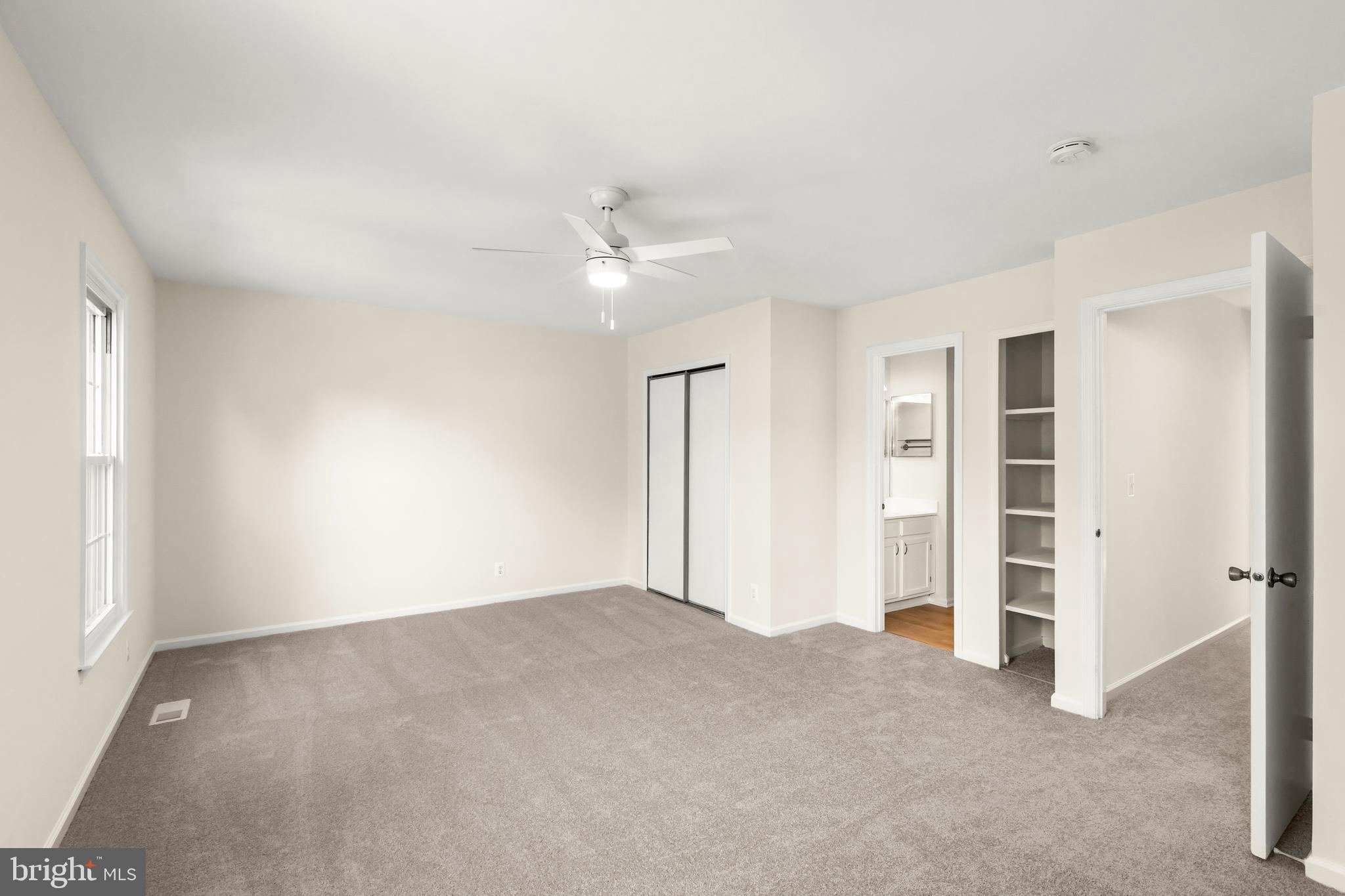 OAK SPRINGS - Residential