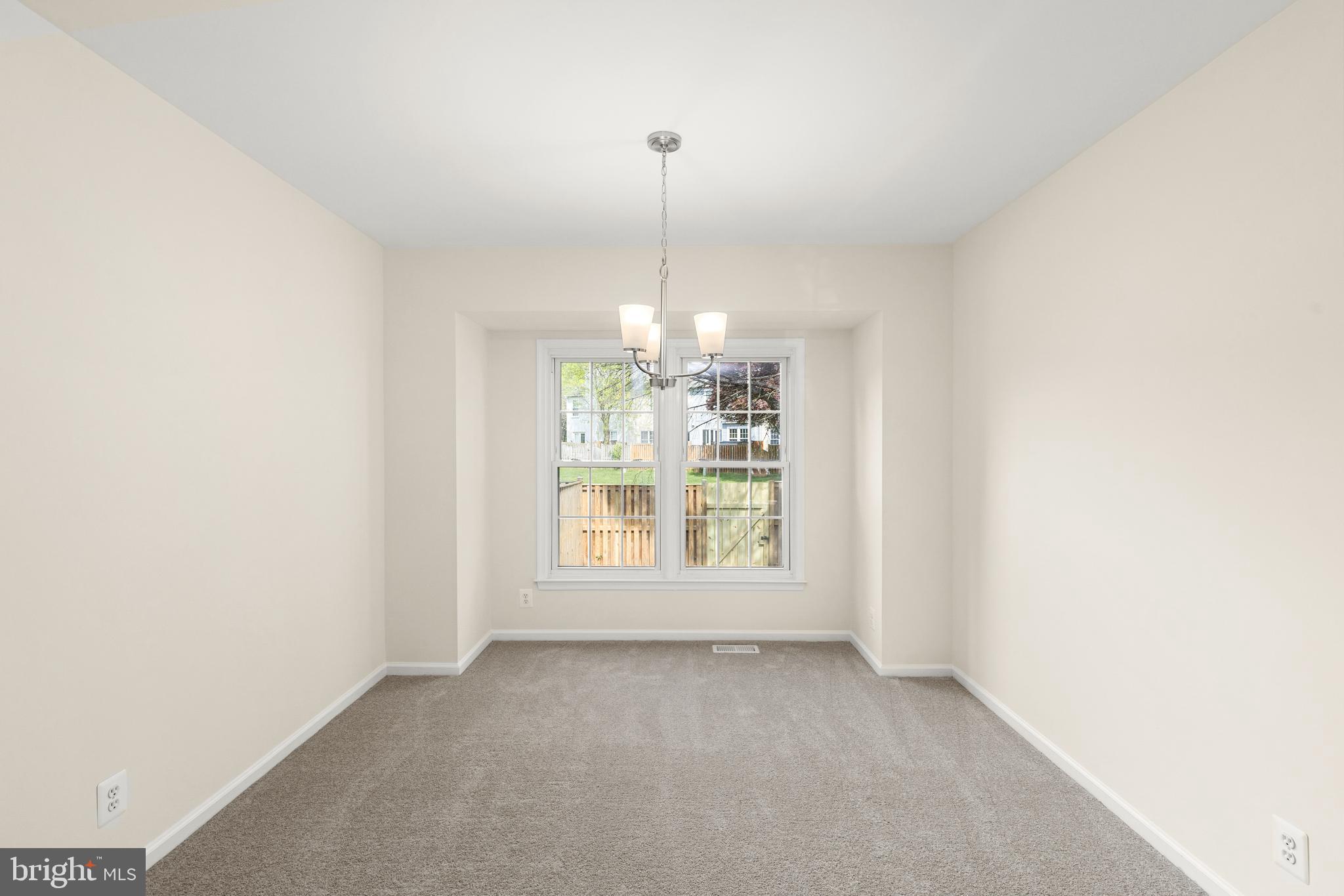 OAK SPRINGS - Residential