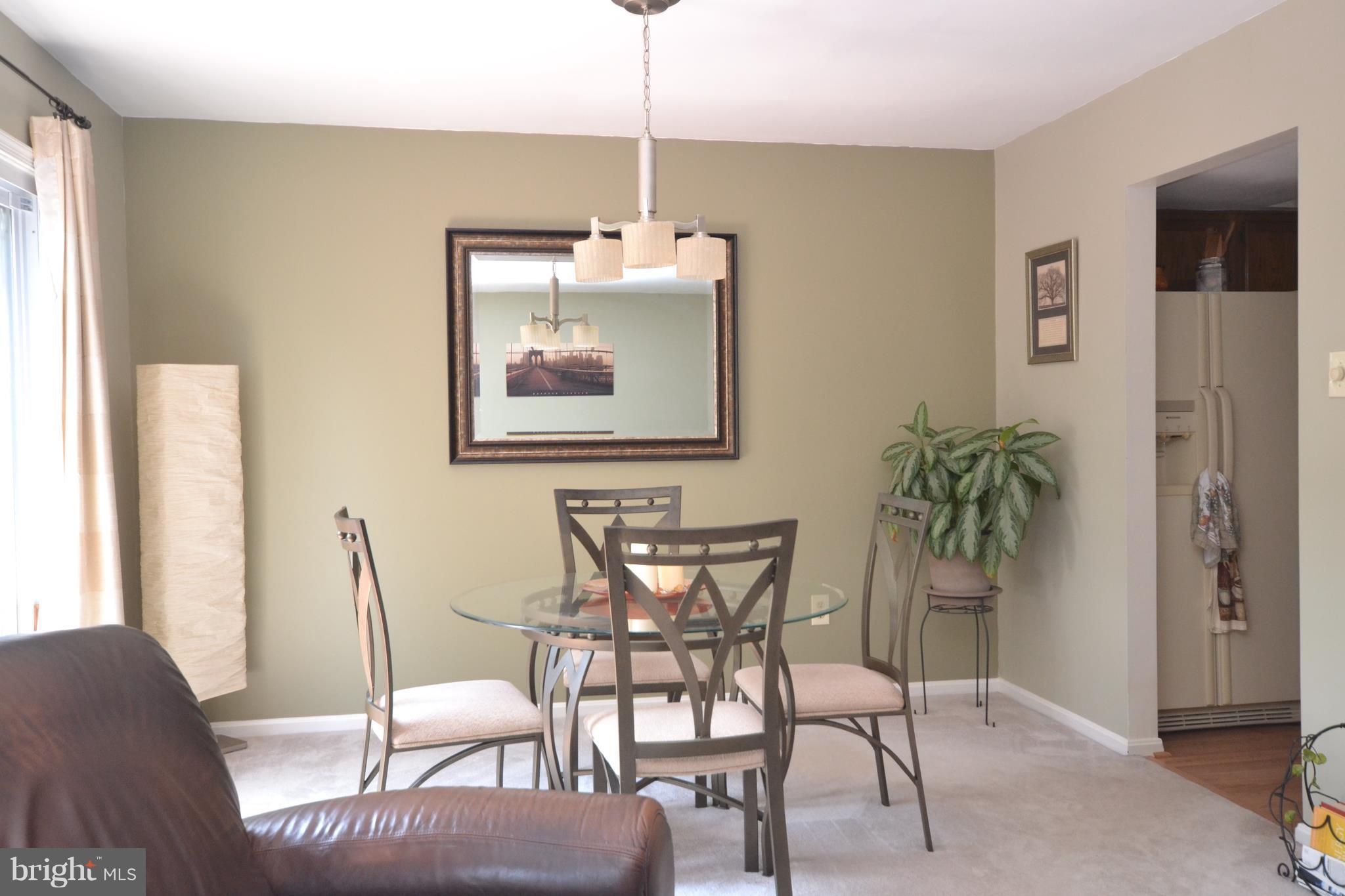 VILLAGE OF THOMAS RUN - Residential Lease