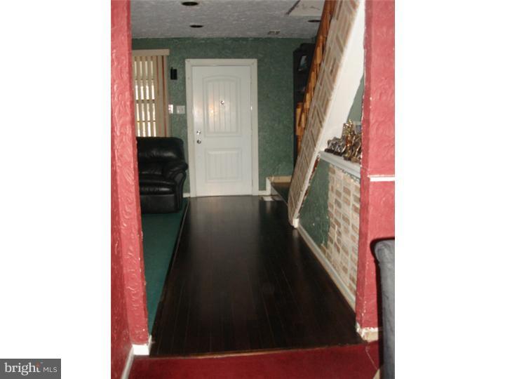 ELMWOOD PARK - Residential
