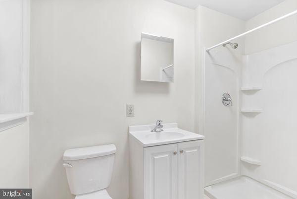 UNIVERSITY CITY - Residential Lease