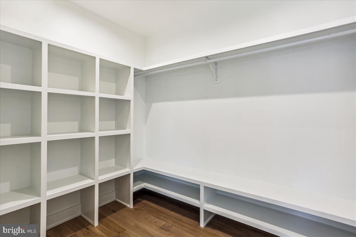 ALTA VISTA TERRACE - Residential