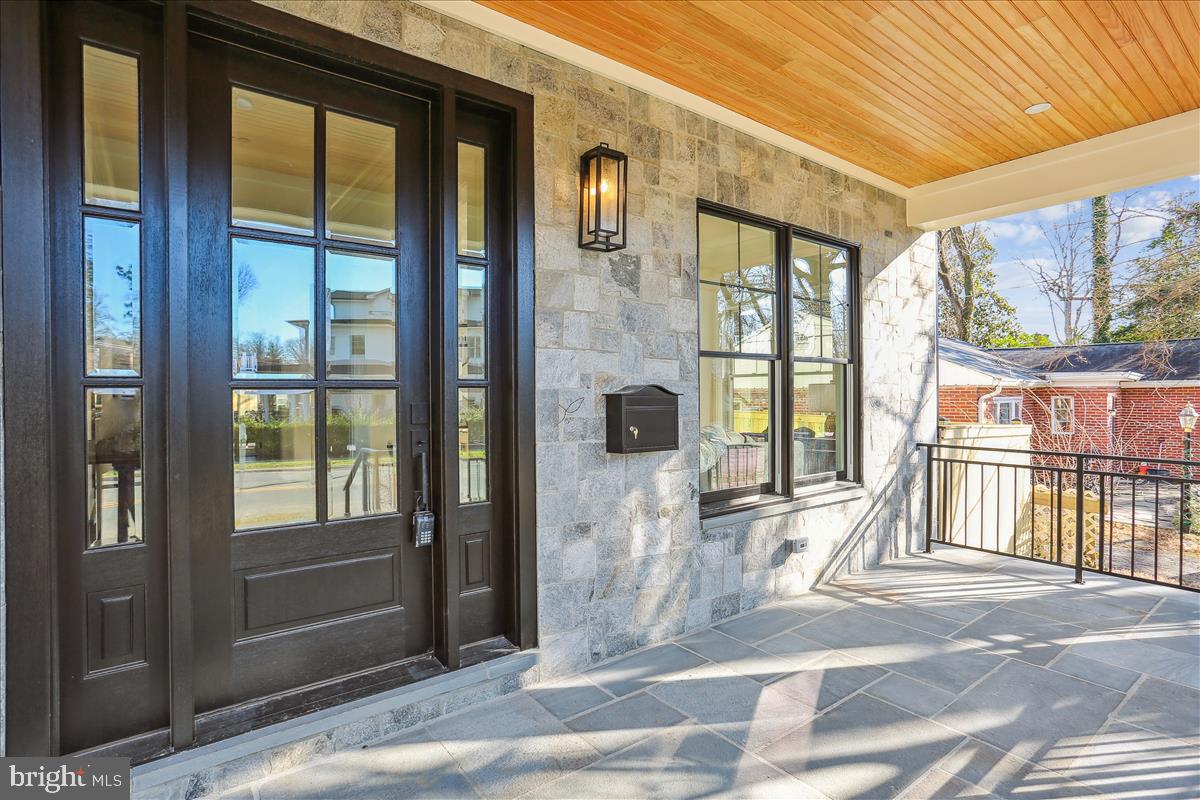 ALTA VISTA TERRACE - Residential