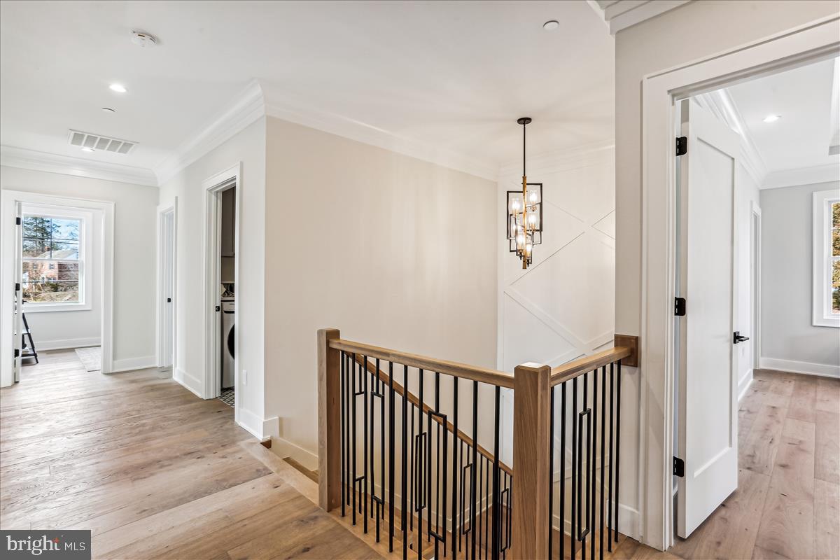 ALTA VISTA TERRACE - Residential