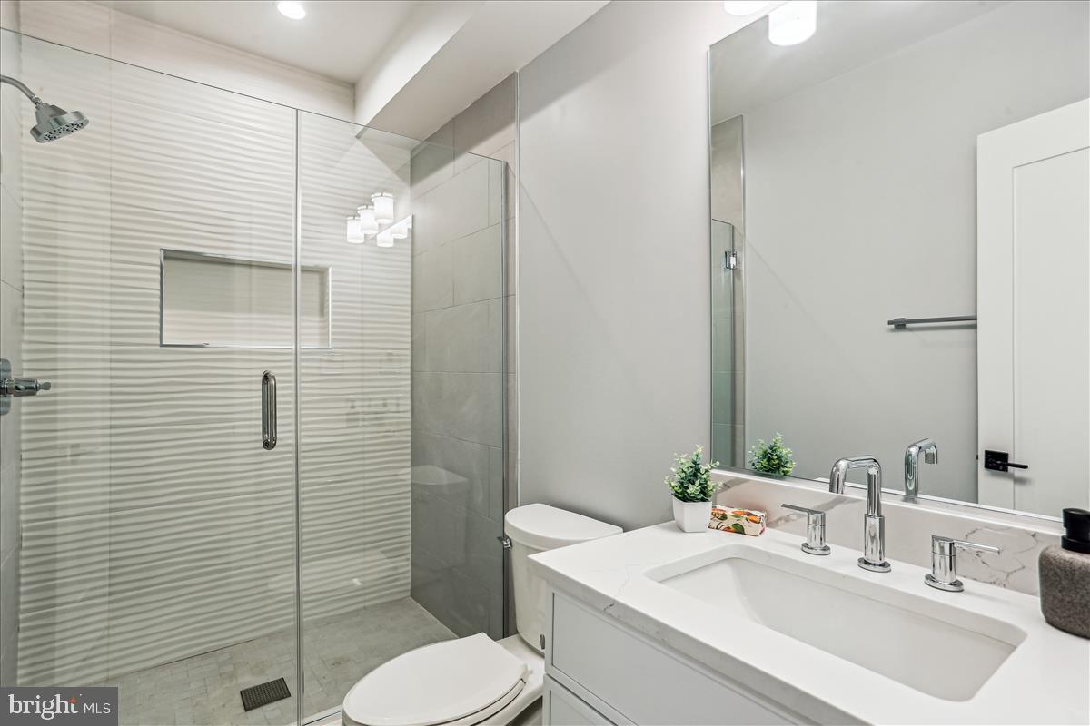 ALTA VISTA TERRACE - Residential