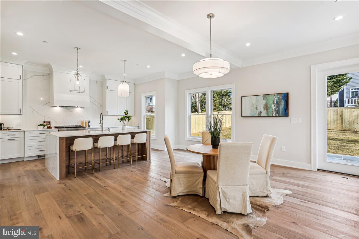 ALTA VISTA TERRACE - Residential