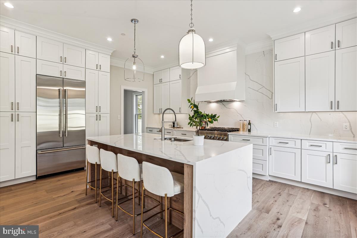 ALTA VISTA TERRACE - Residential