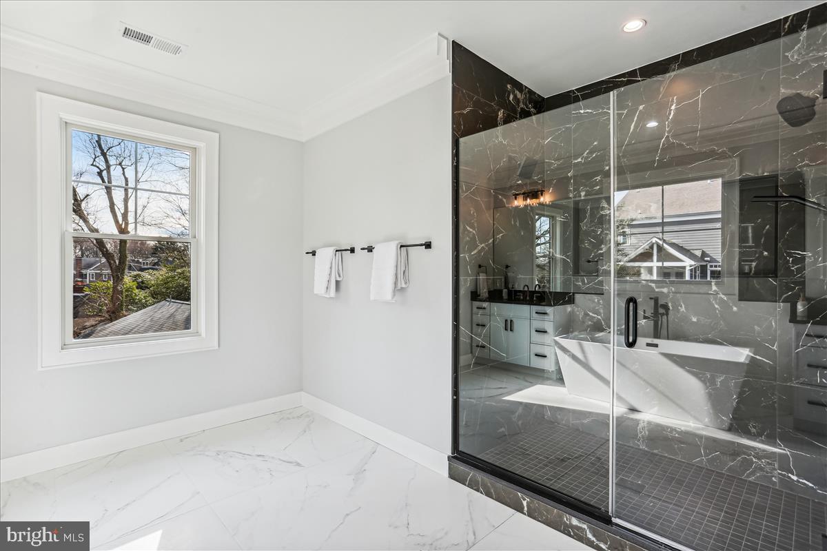 ALTA VISTA TERRACE - Residential