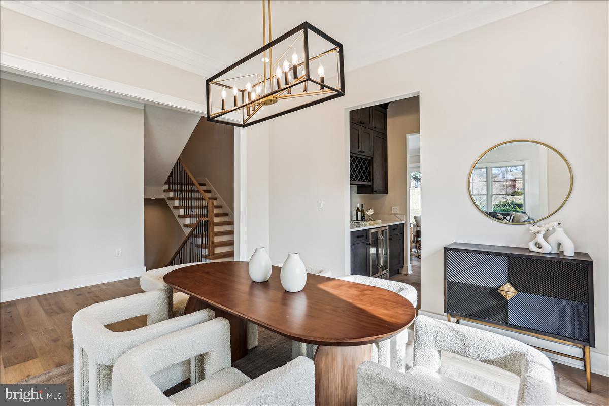 ALTA VISTA TERRACE - Residential