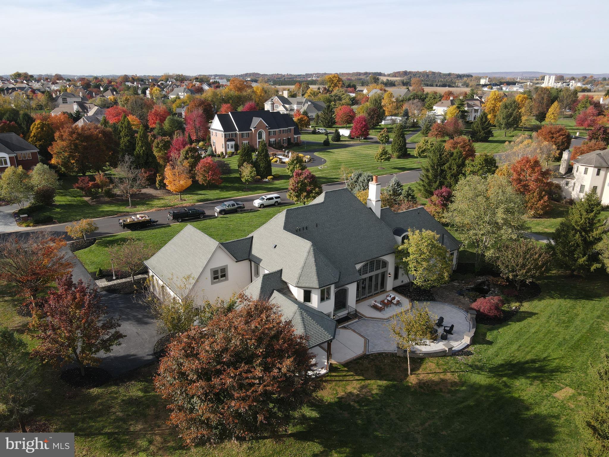 STONEHENGE - Residential