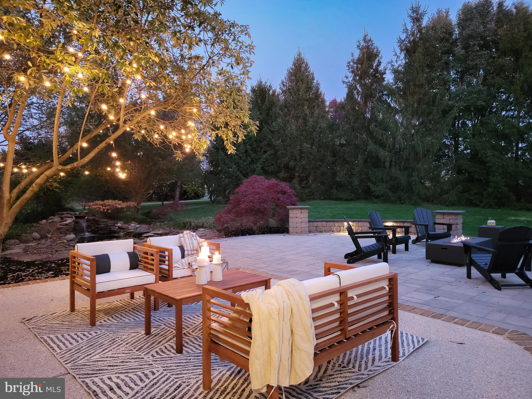 STONEHENGE - Residential