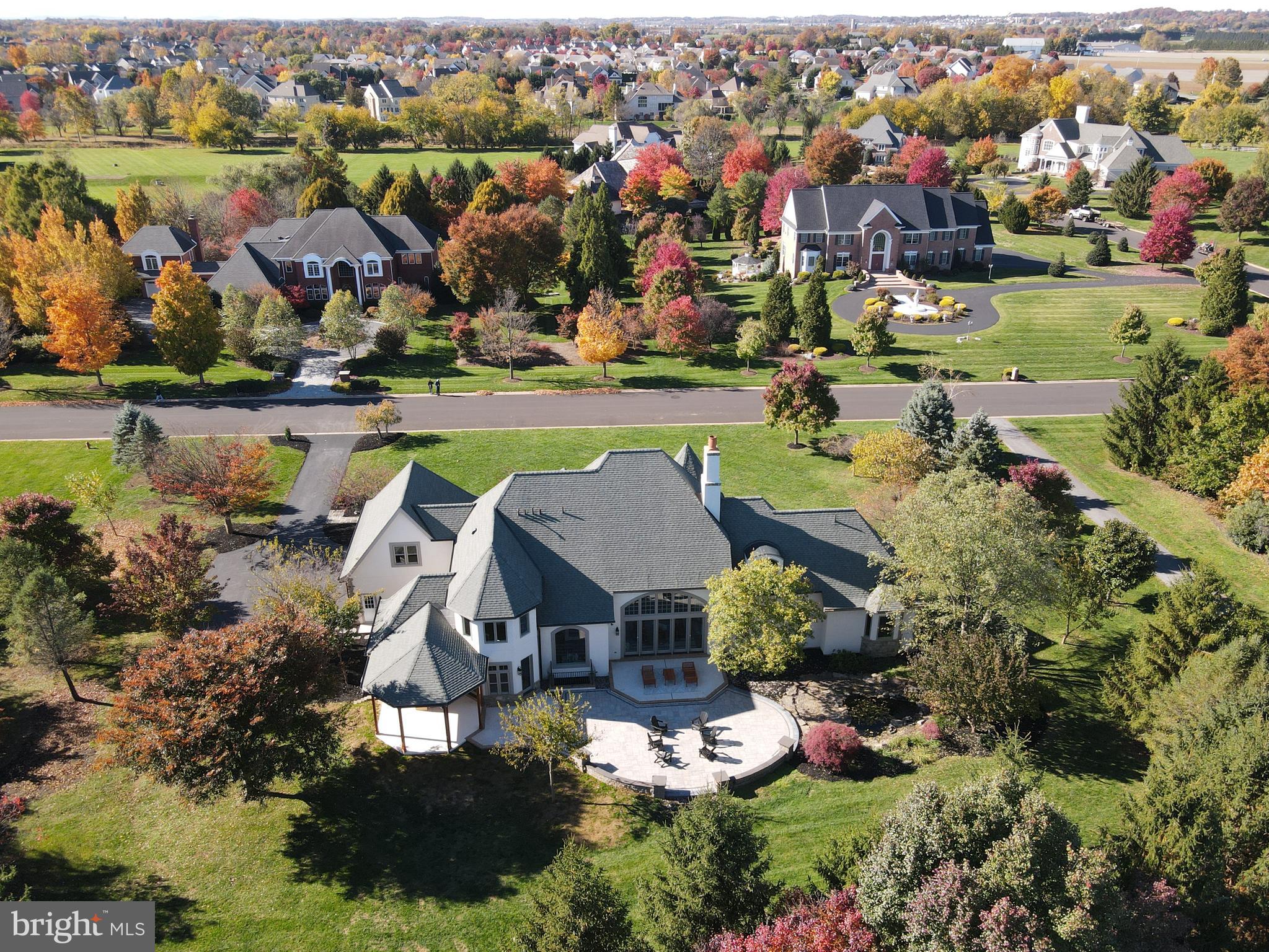 STONEHENGE - Residential