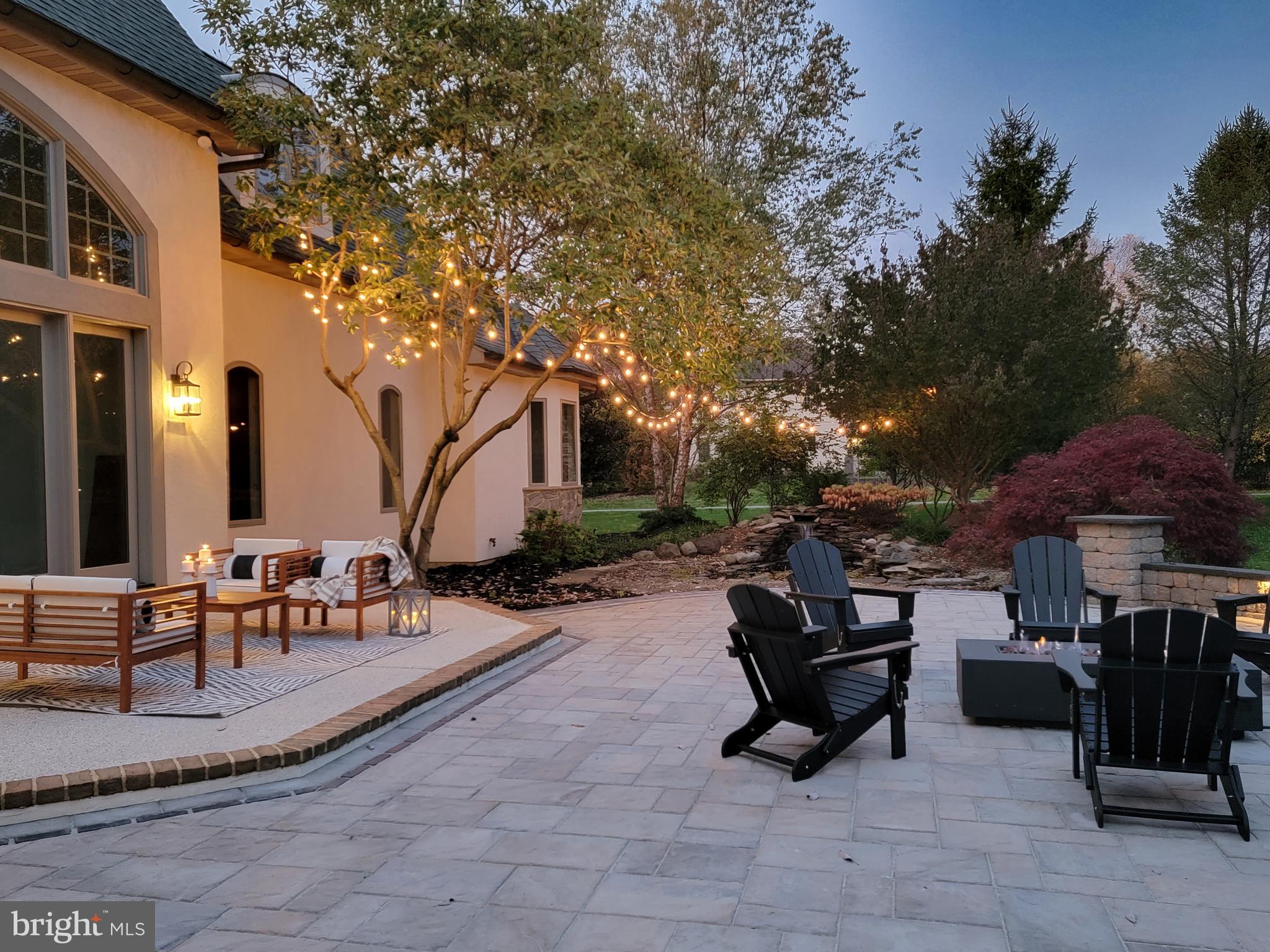 STONEHENGE - Residential