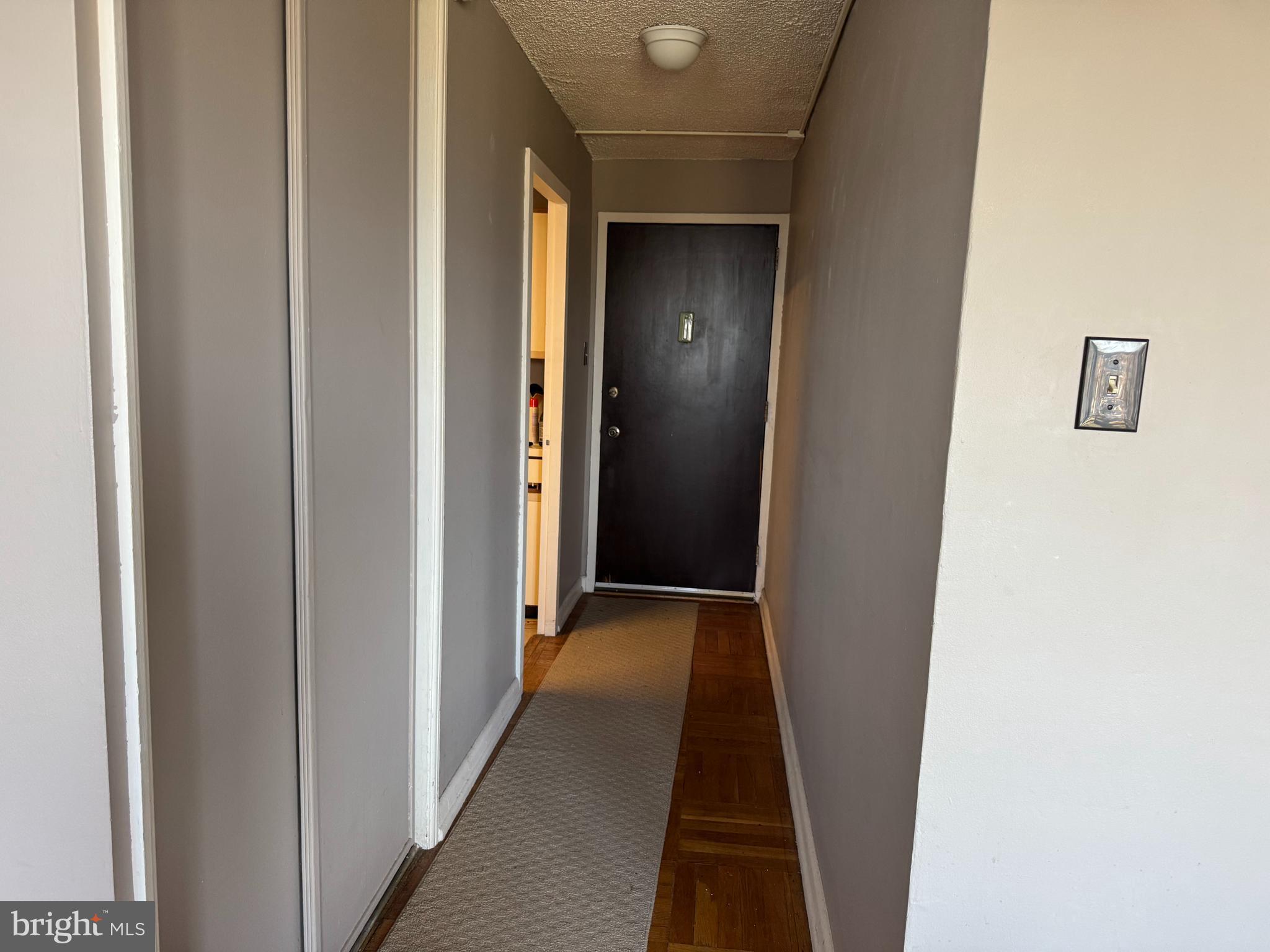 1030 E LANCASTER AVENUE 831