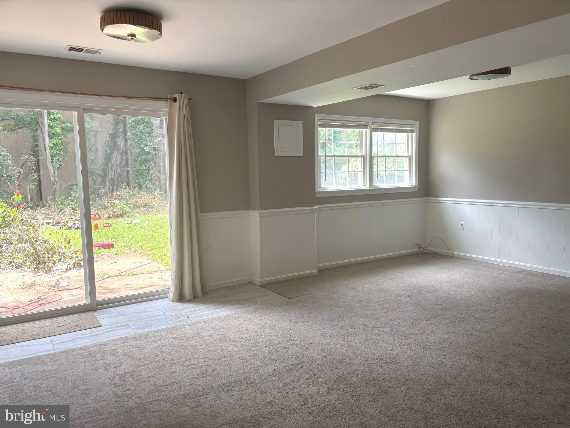 HAMLET - Residential Lease