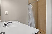 HAMLET - Residential Lease