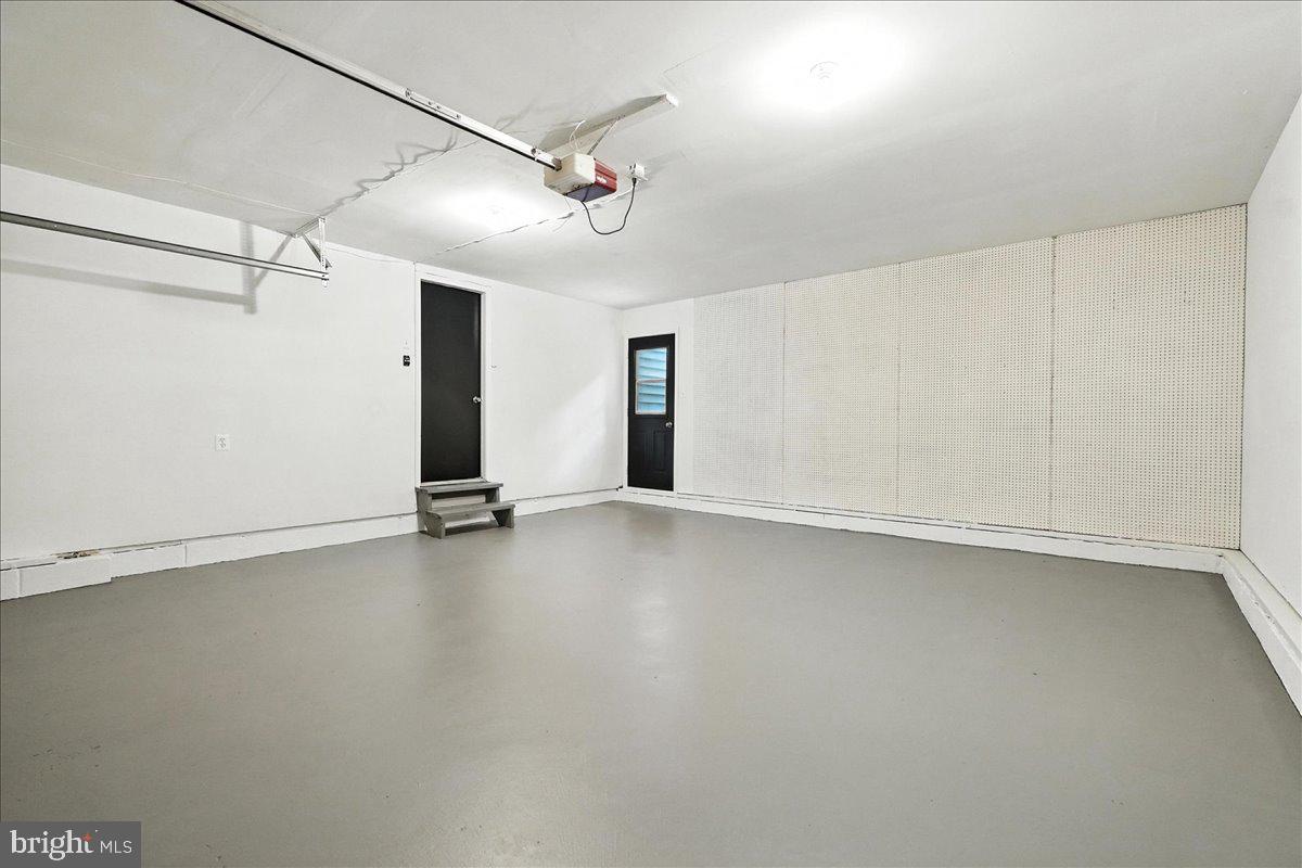 ELKRIDGE HEIGHTS - Residential