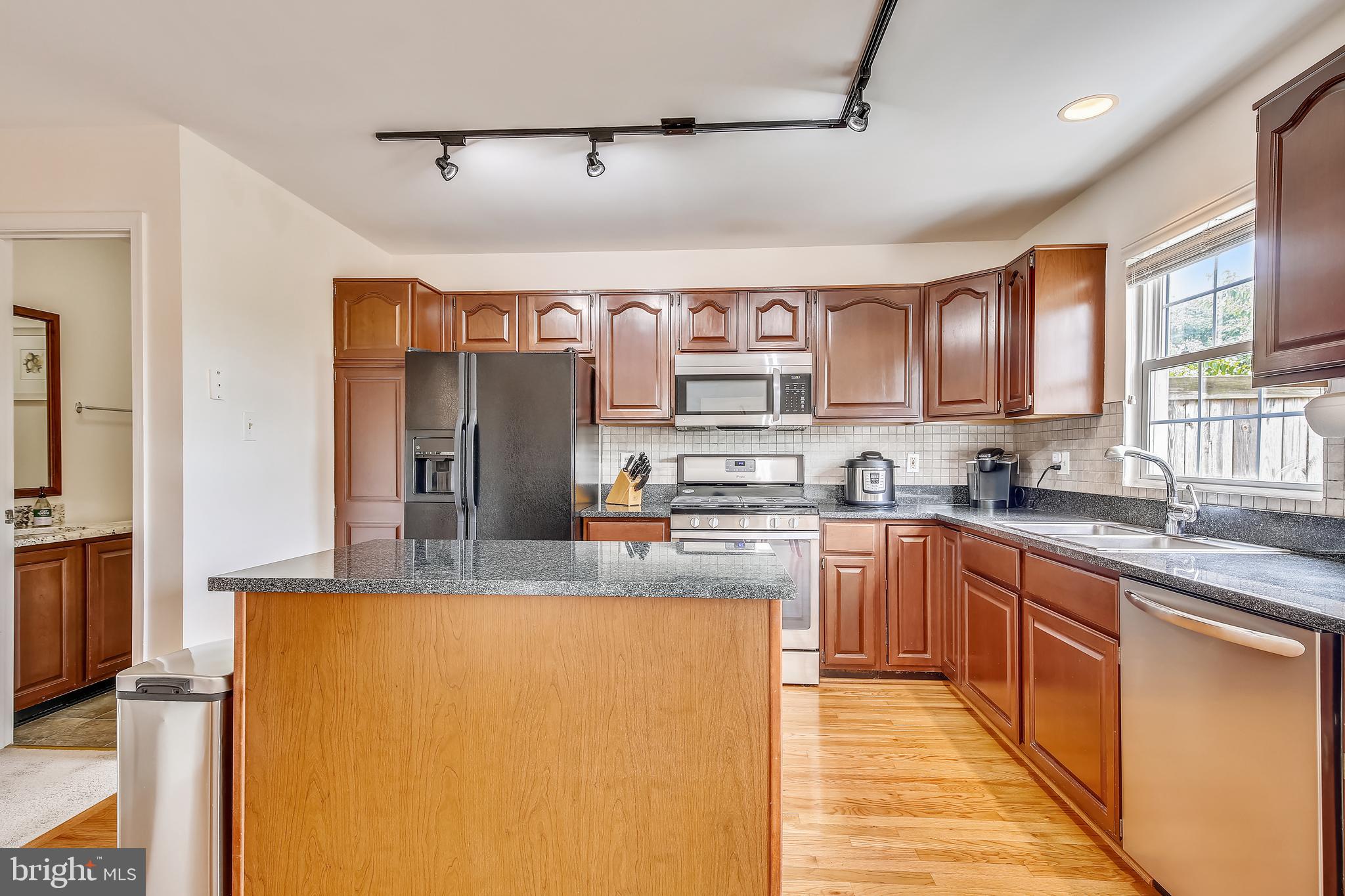 GREENS AT FAIR LAKES - Residential