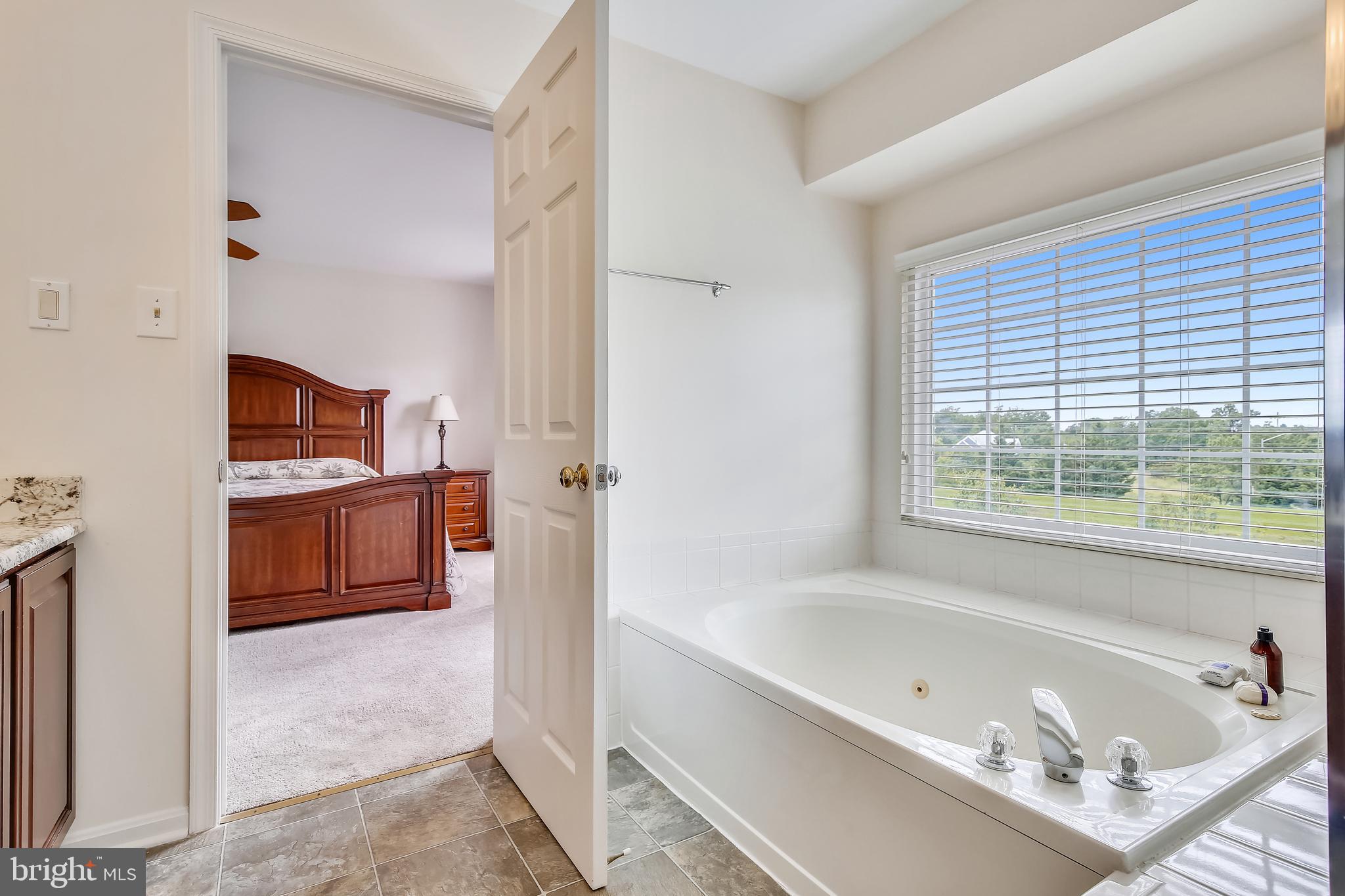 GREENS AT FAIR LAKES - Residential