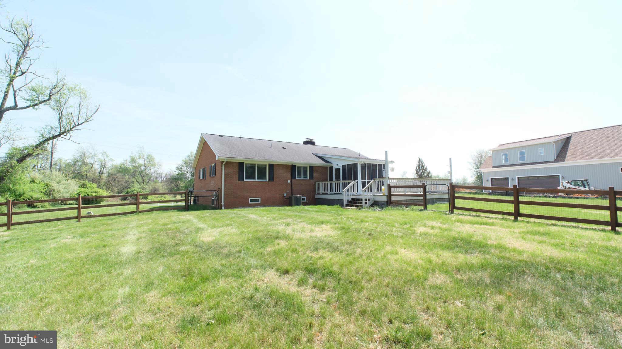 TUSCAWILLA HILLS - Residential