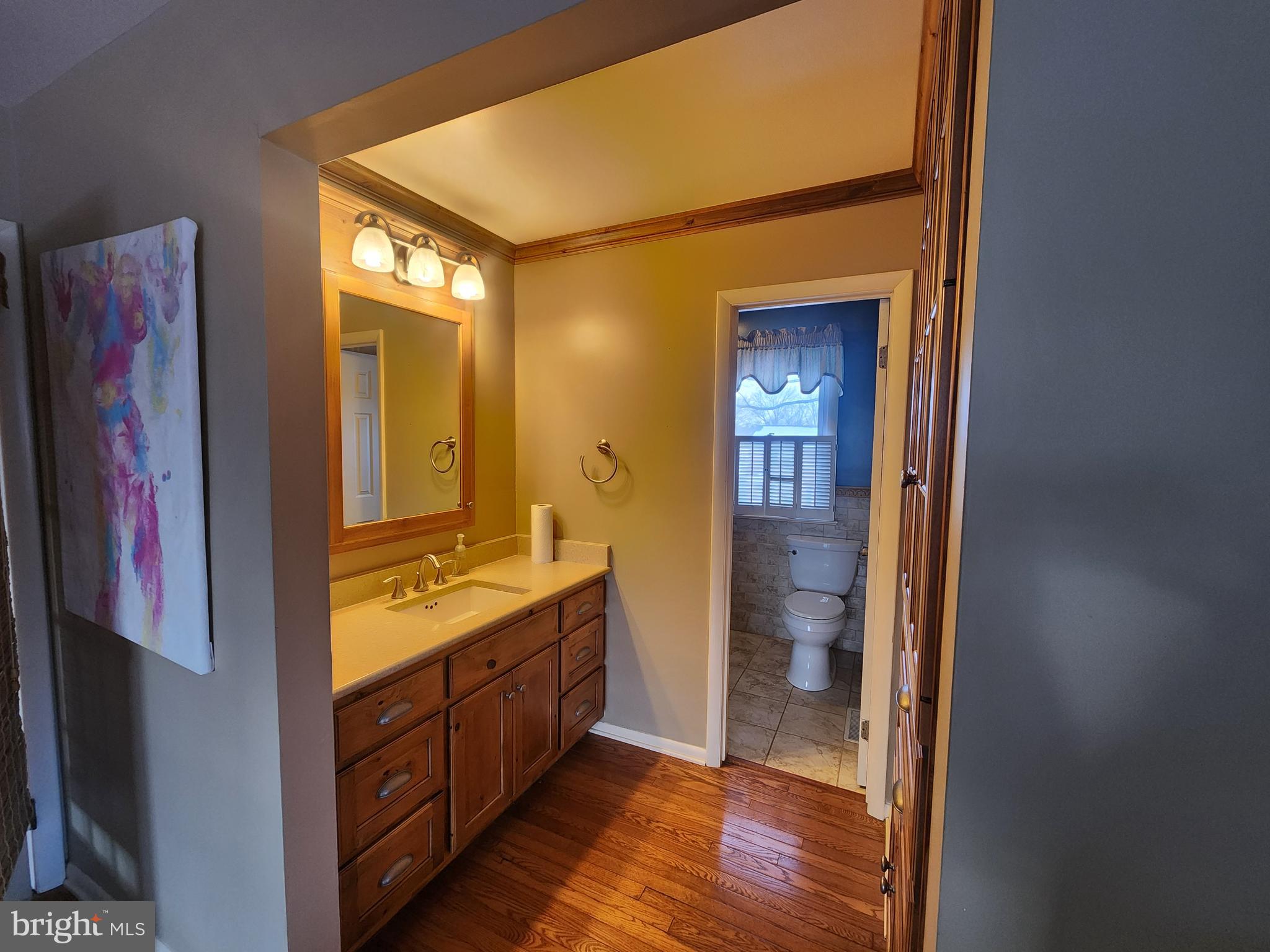 COUNTRY CLUB ESTATES - Residential