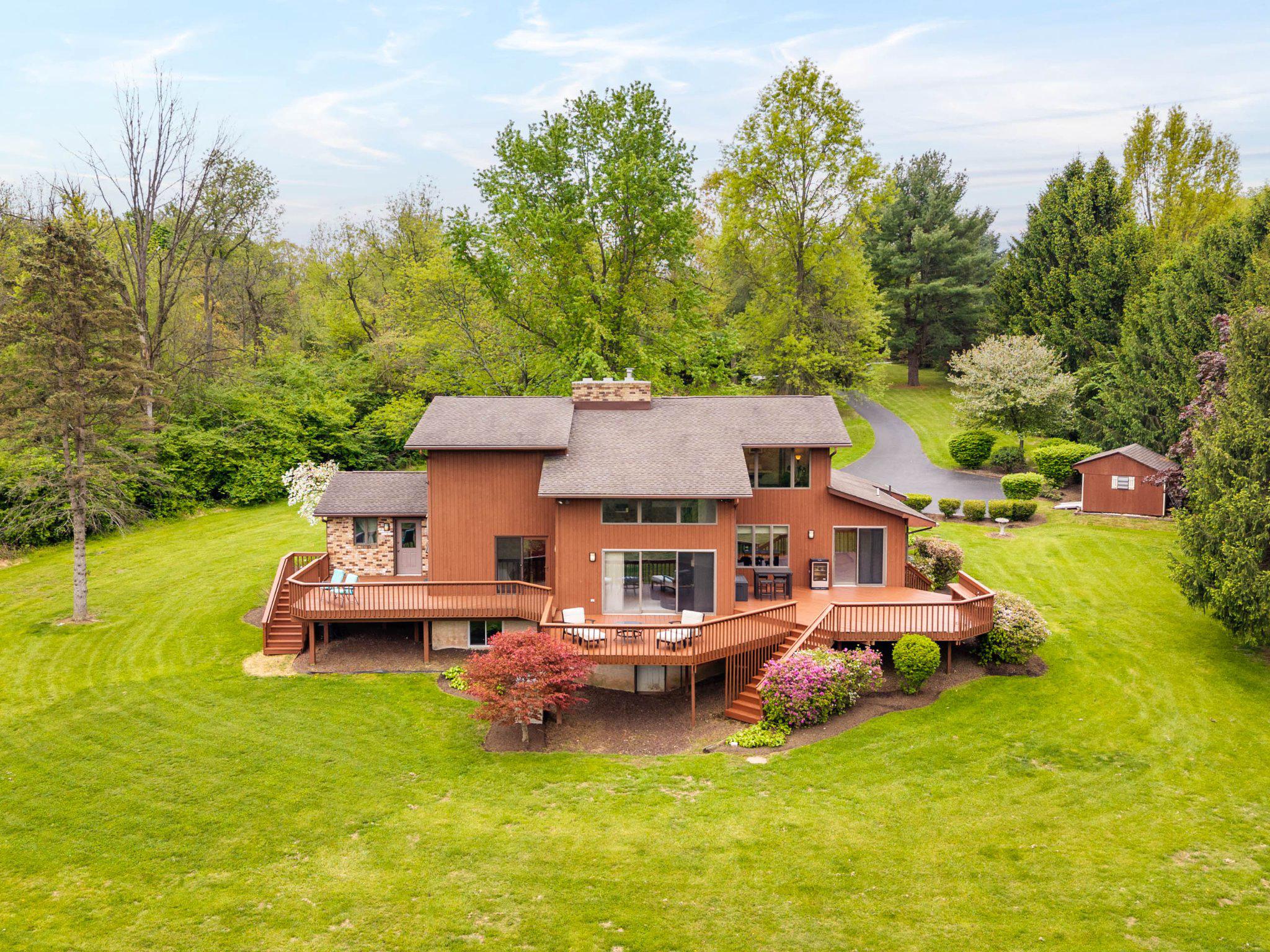 ELLIS WOOD ESTS - Residential