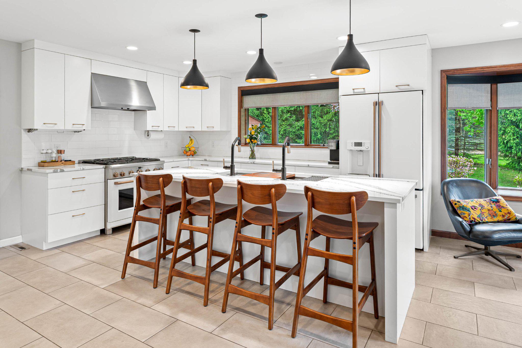 ELLIS WOOD ESTS - Residential