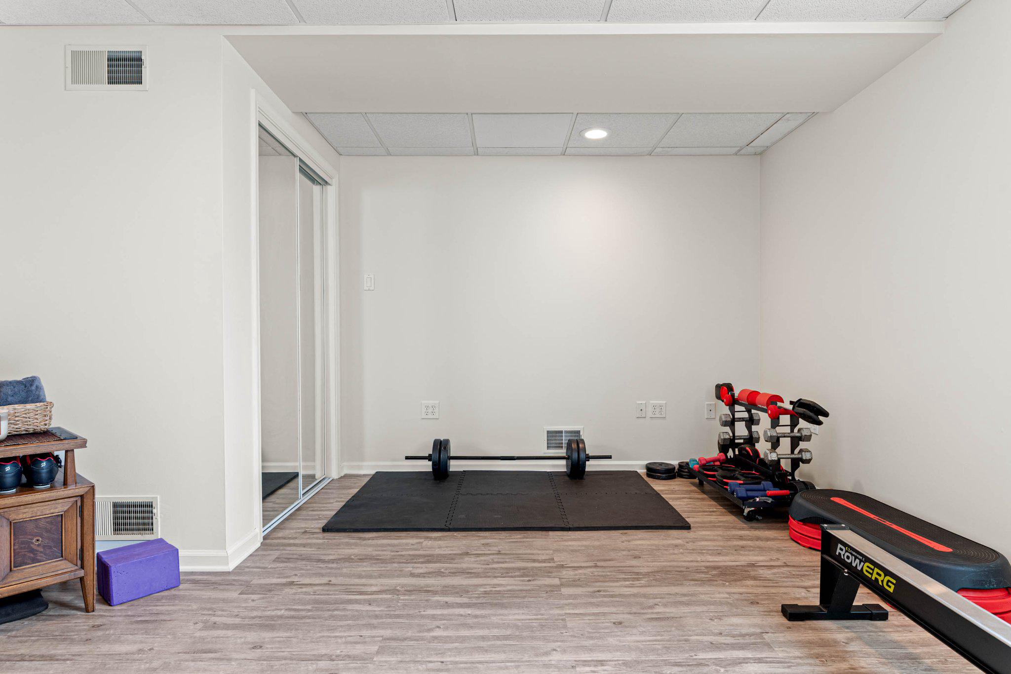 ELLIS WOOD ESTS - Residential