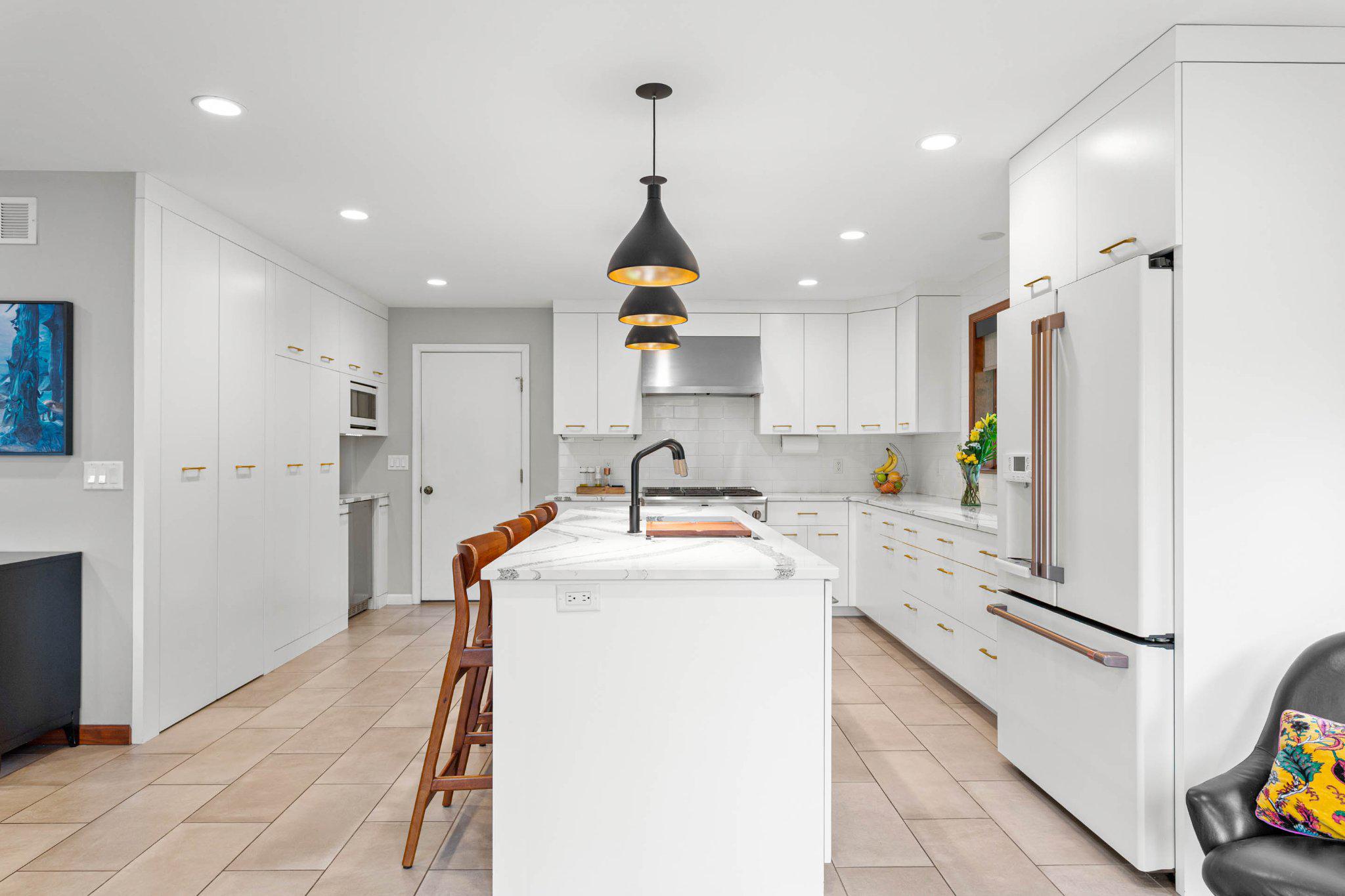 ELLIS WOOD ESTS - Residential