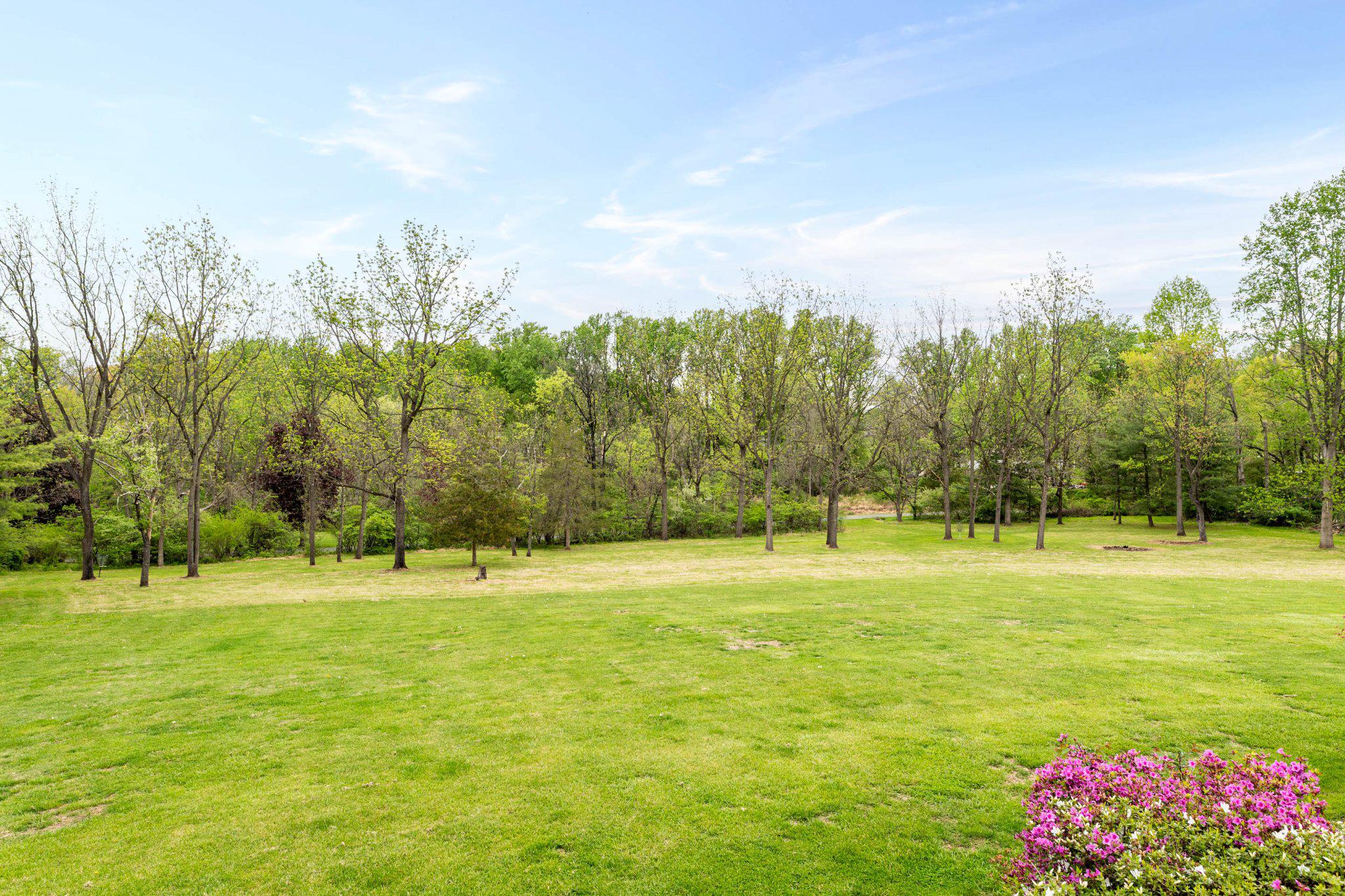 ELLIS WOOD ESTS - Residential